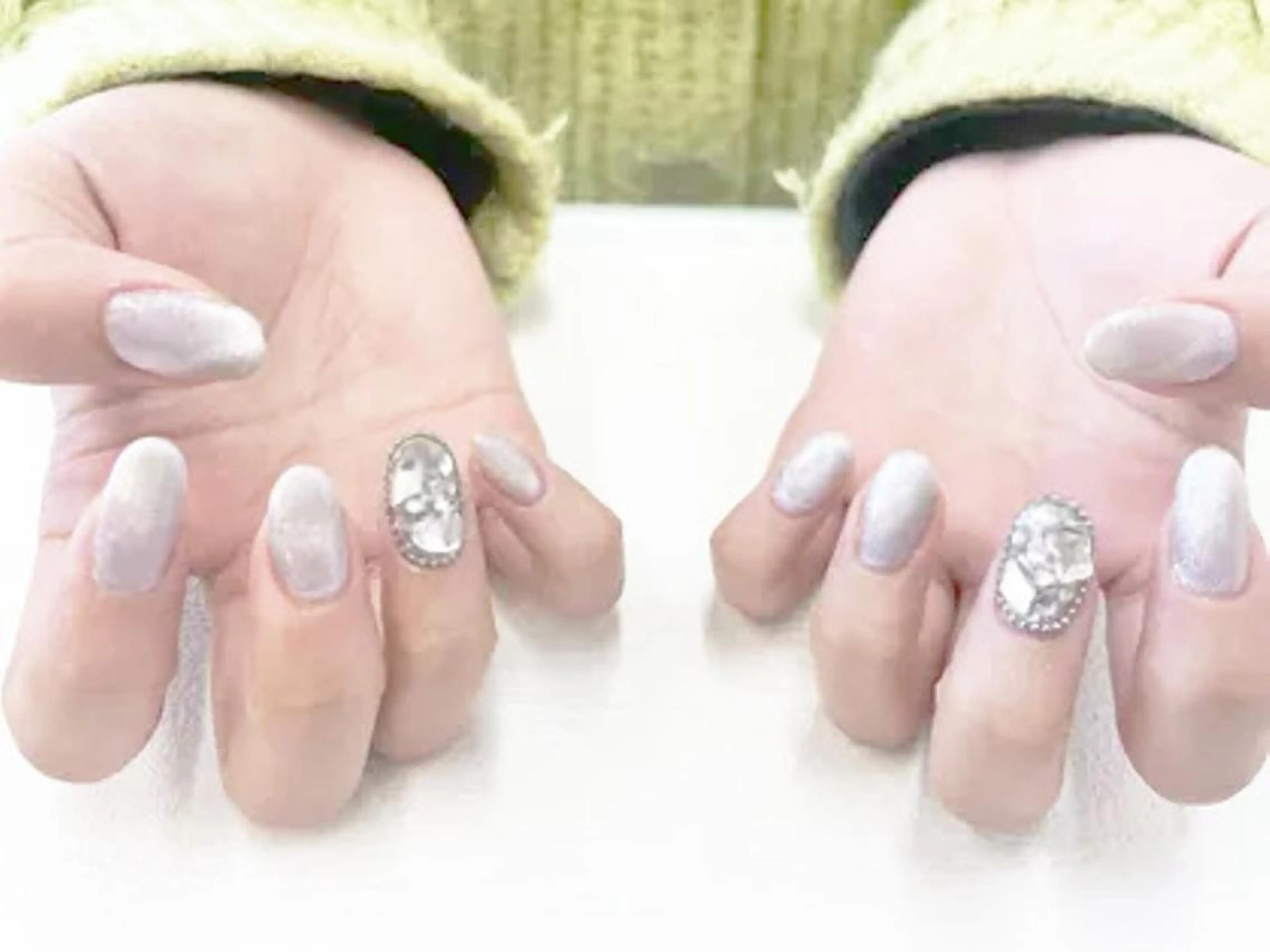 ネイル YUZU ユズのネイルデザイン