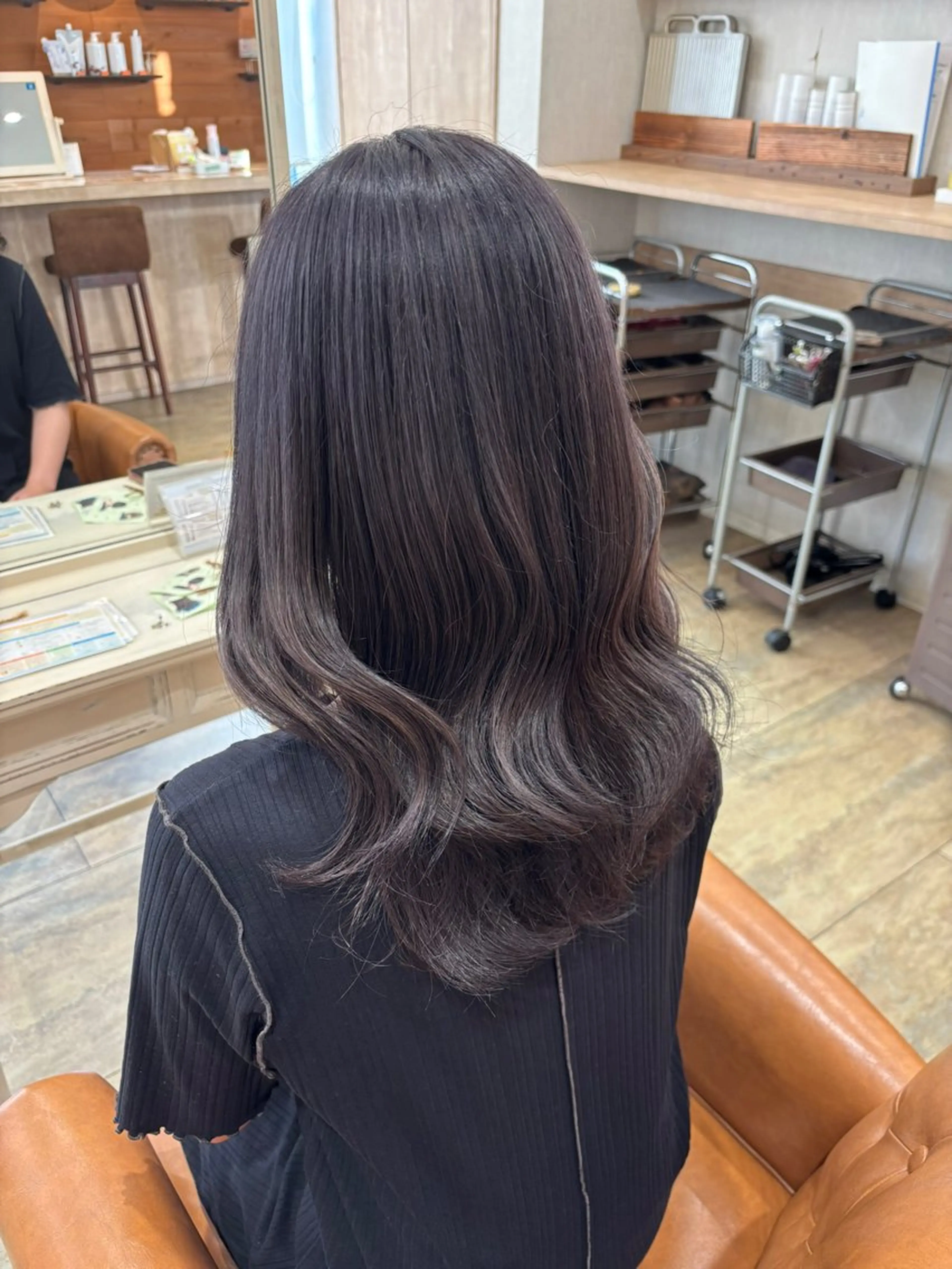 ロング ヘアカラー トリートメント 長尾ゆりの/ボブ/ ベージュ/ハイトーンのヘアスタイル