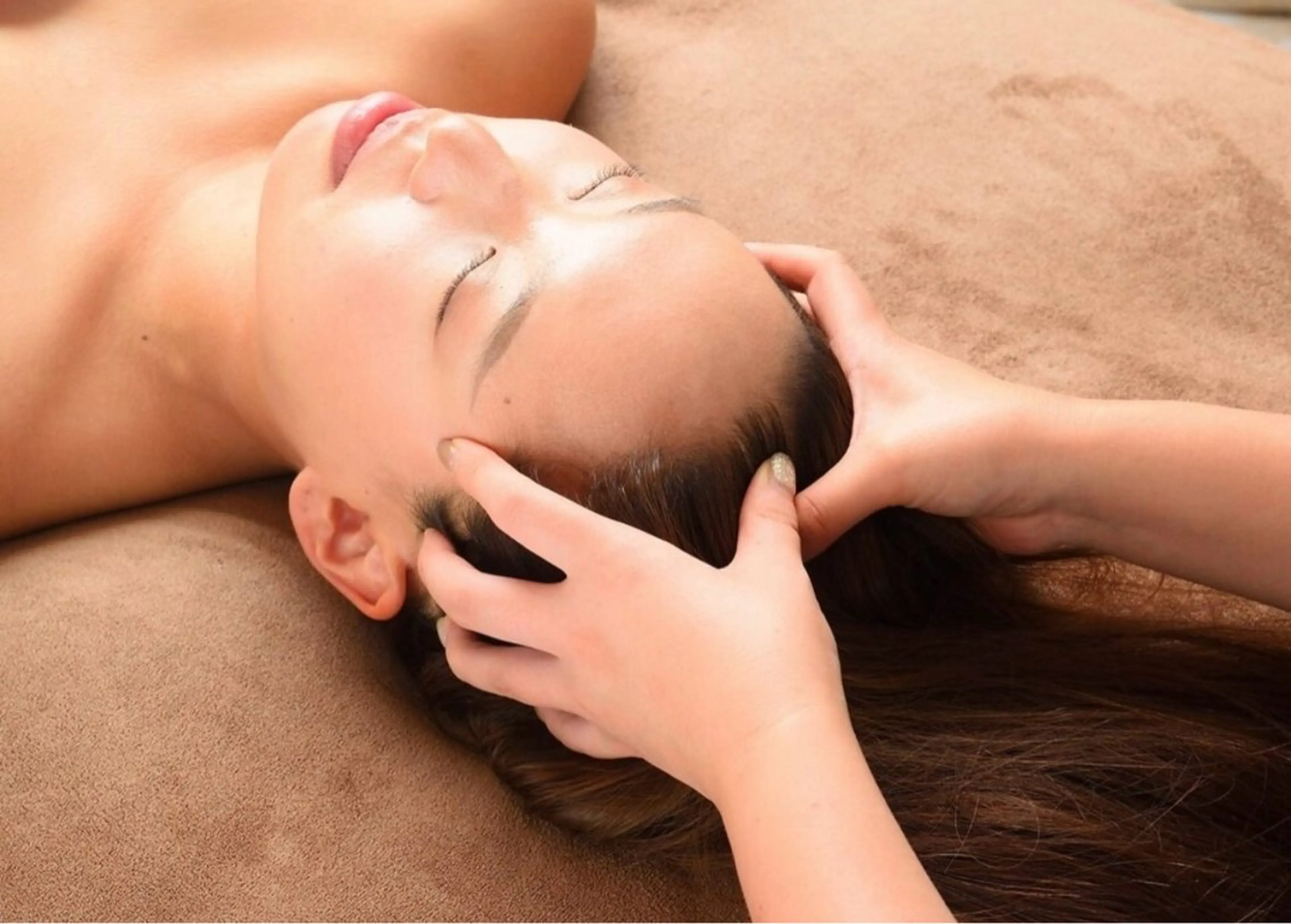 至福のヘッドスパ🌿.∘✖️韓国直輸入🇰🇷水光肌ピーリング✨新規様20%オフ️💚の写真