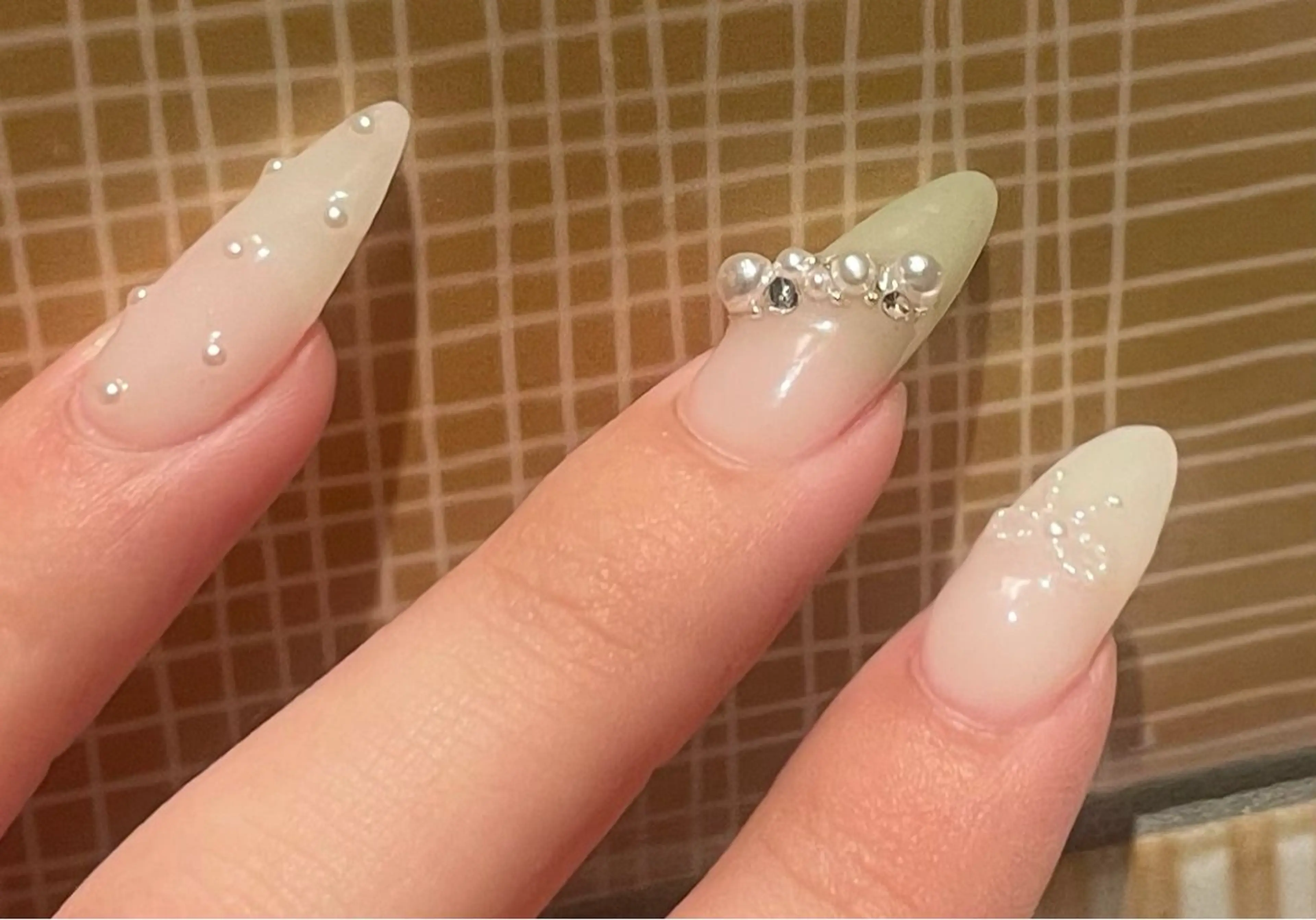 ネイル ChouChou NAIL SALON所属・サキ ChouChouのネイルデザイン