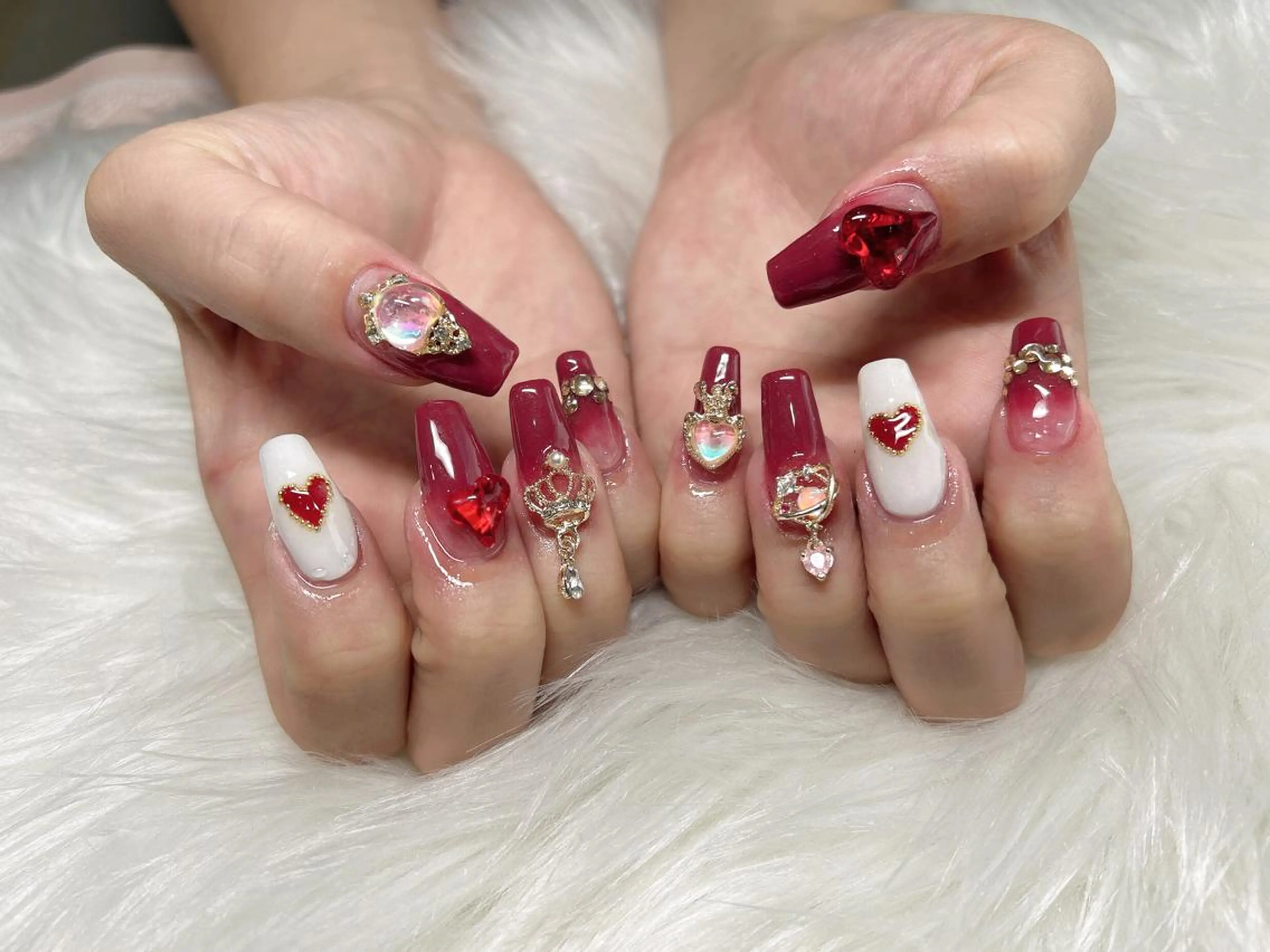 ミディアム ネイル ハンドネイル 《LB》ラブリエ Nail&eyeのマツエク・マツパデザイン