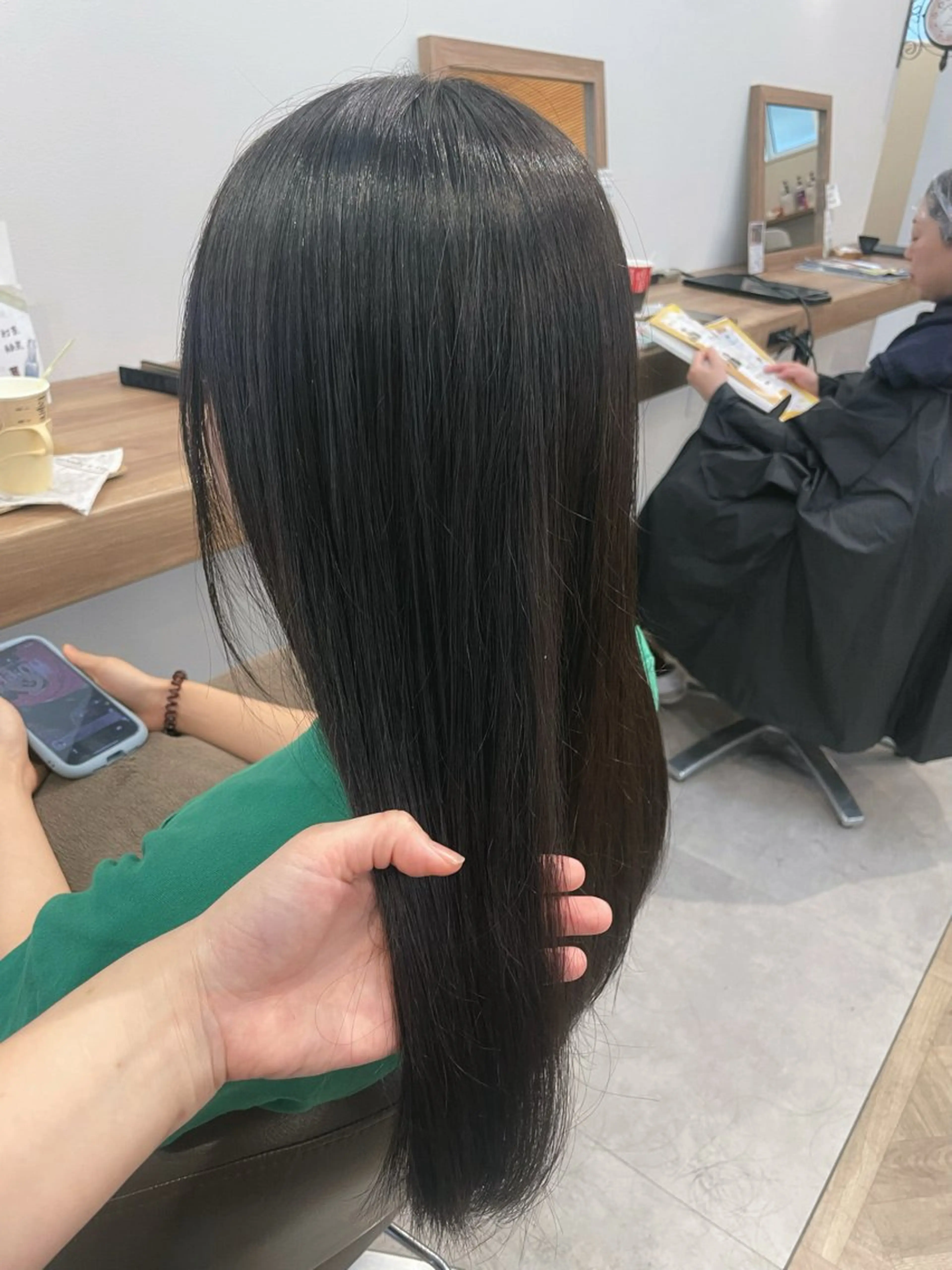 ロング パーマ カット 縮毛矯正 riddle hair(駒生)所属・山越 美裕樹のヘアスタイル