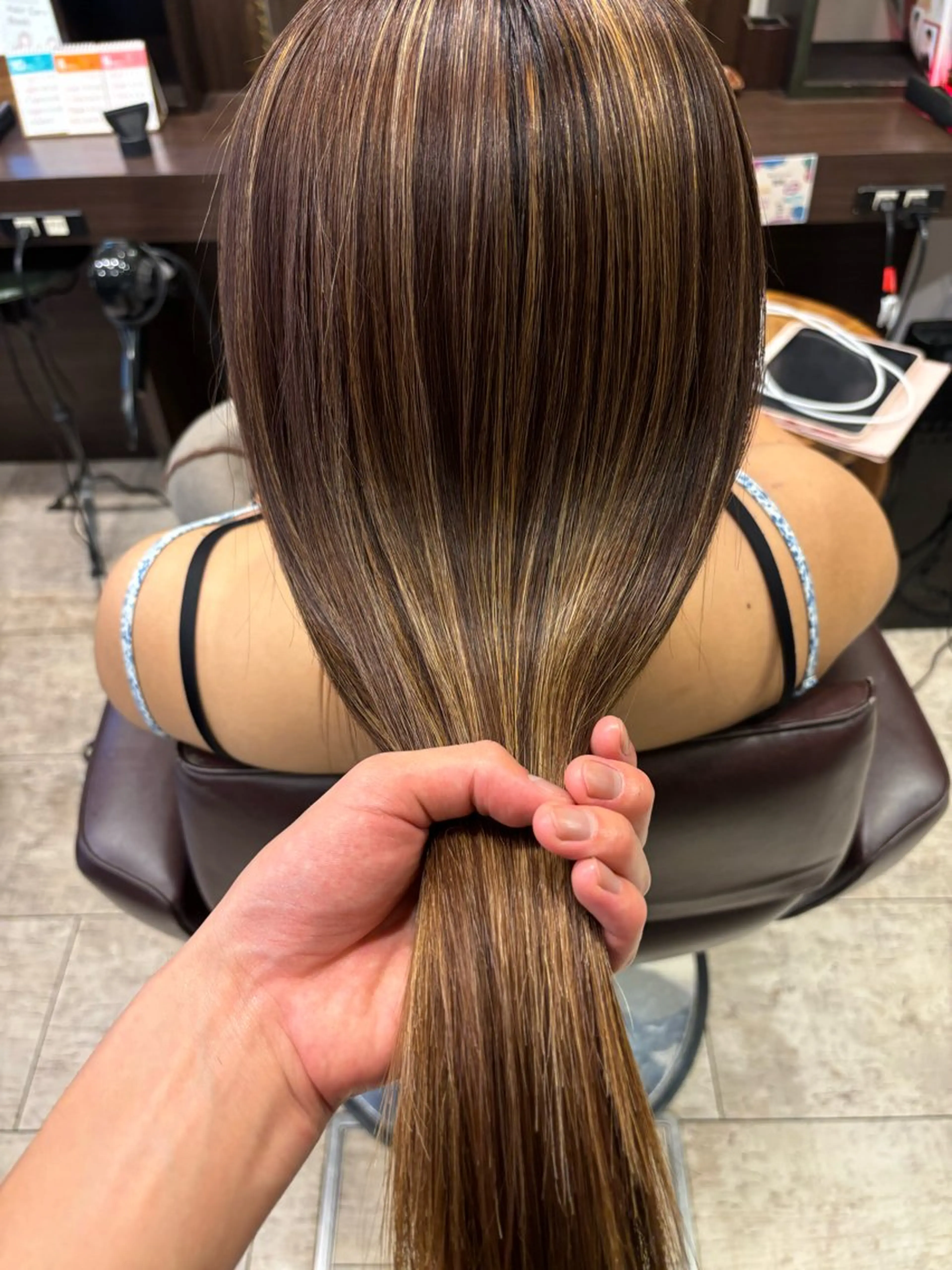 ロング ハイライト 髪質改善 森 彪真のヘアスタイル
