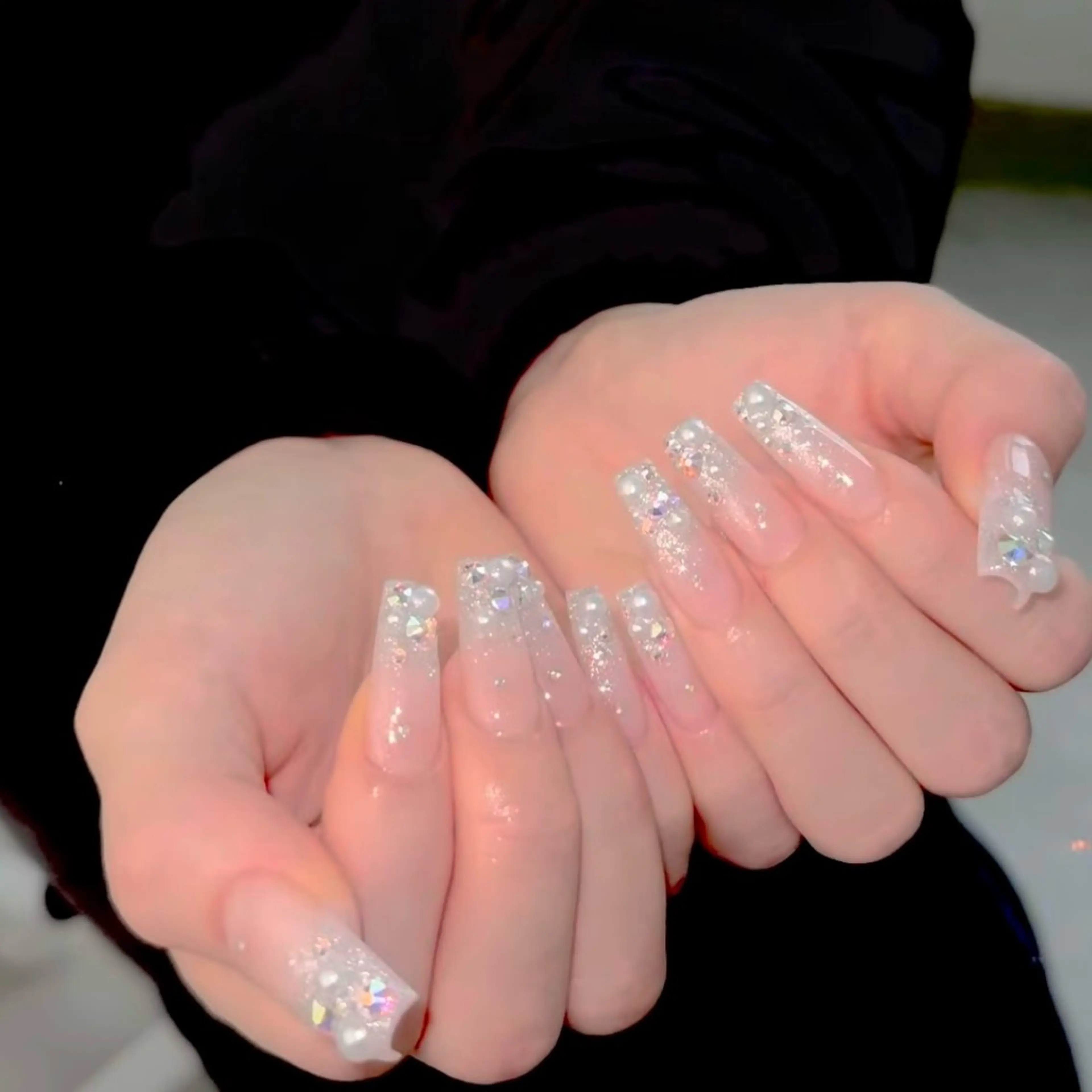 ネイル ATULA Nail 💅チップ長さだしのネイルデザイン