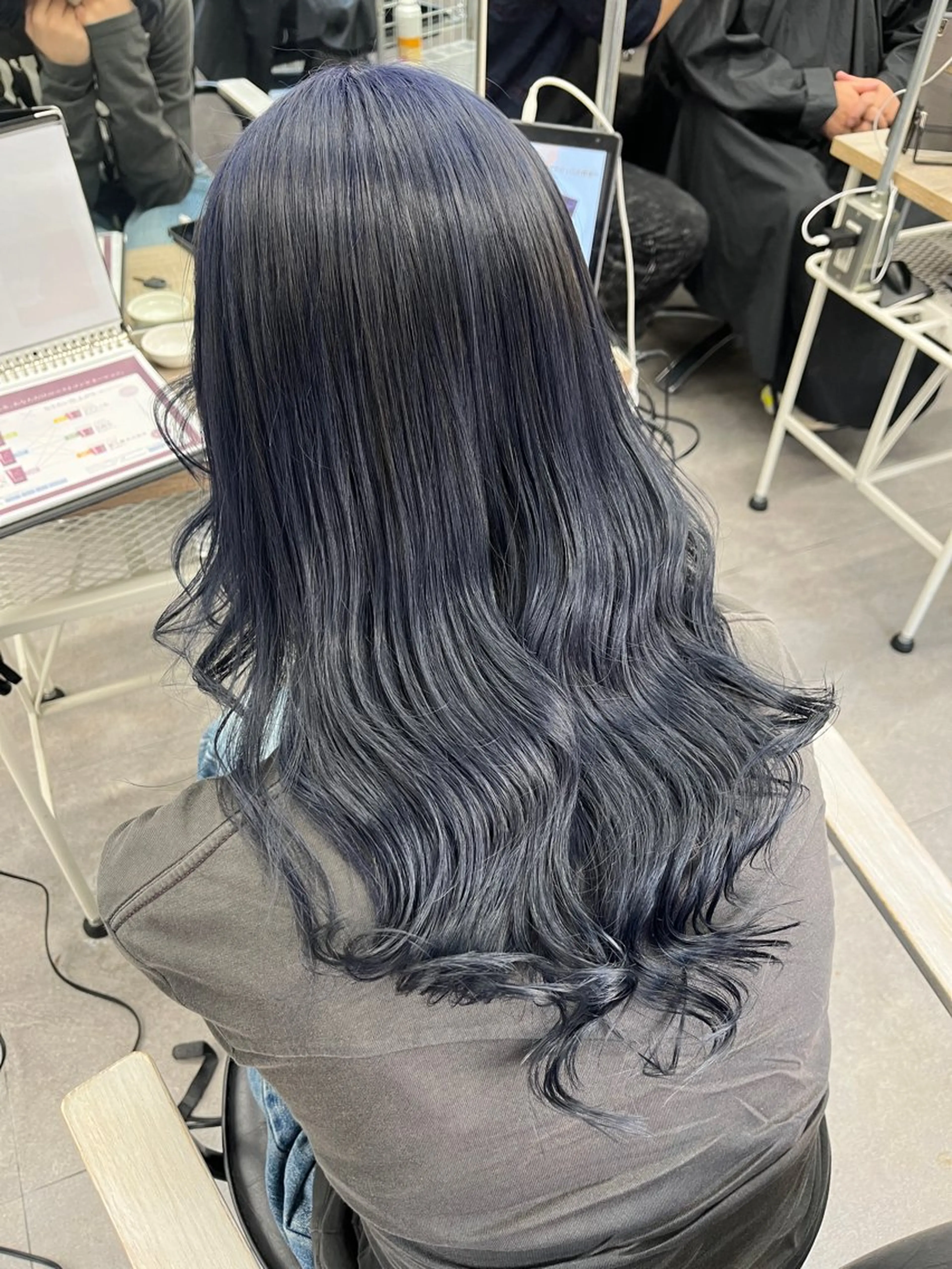 ロング ⚜️抜け感×艶カラー ⚜️ちづるのヘアスタイル