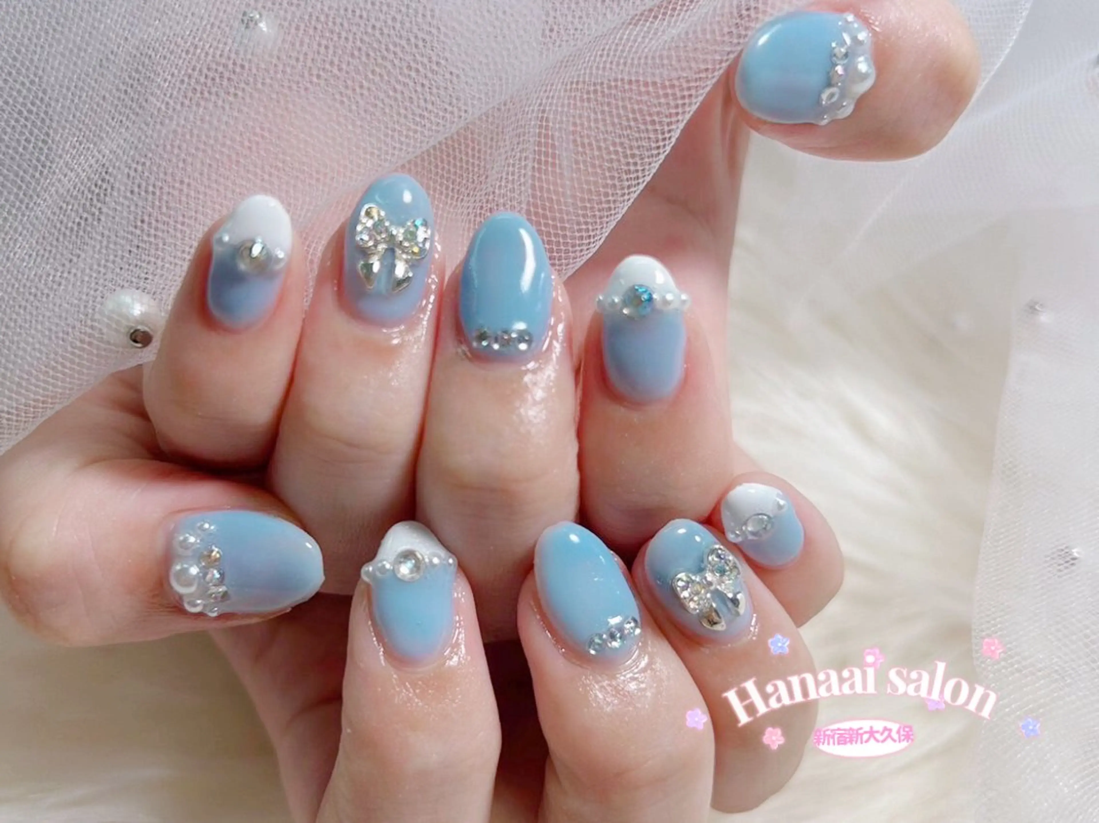 ミディアム ハンドネイル Hanaai Salon新大久保店のネイルデザイン
