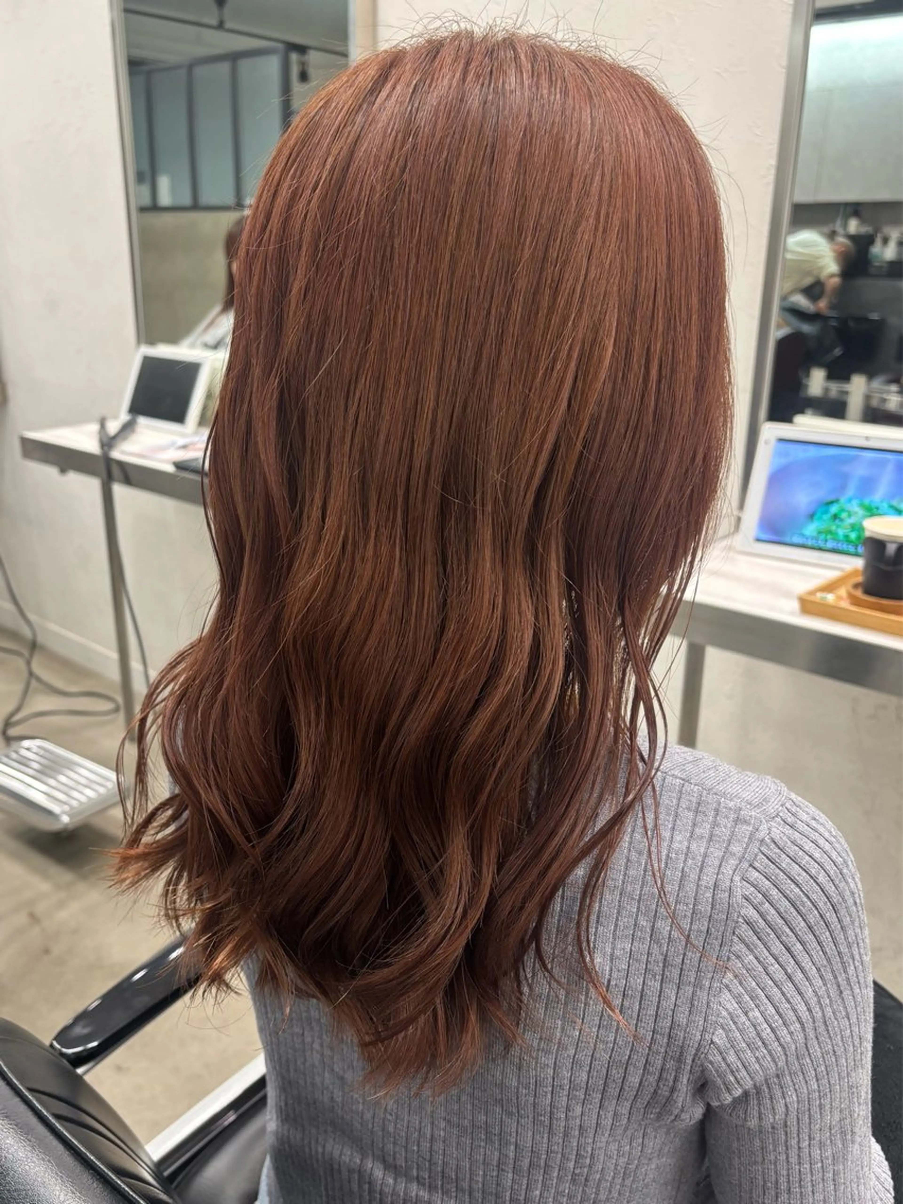 ロング カラー ブリーチ ヘアカラー WARP HINA⋆౨ৎ˚⟡のヘアスタイル