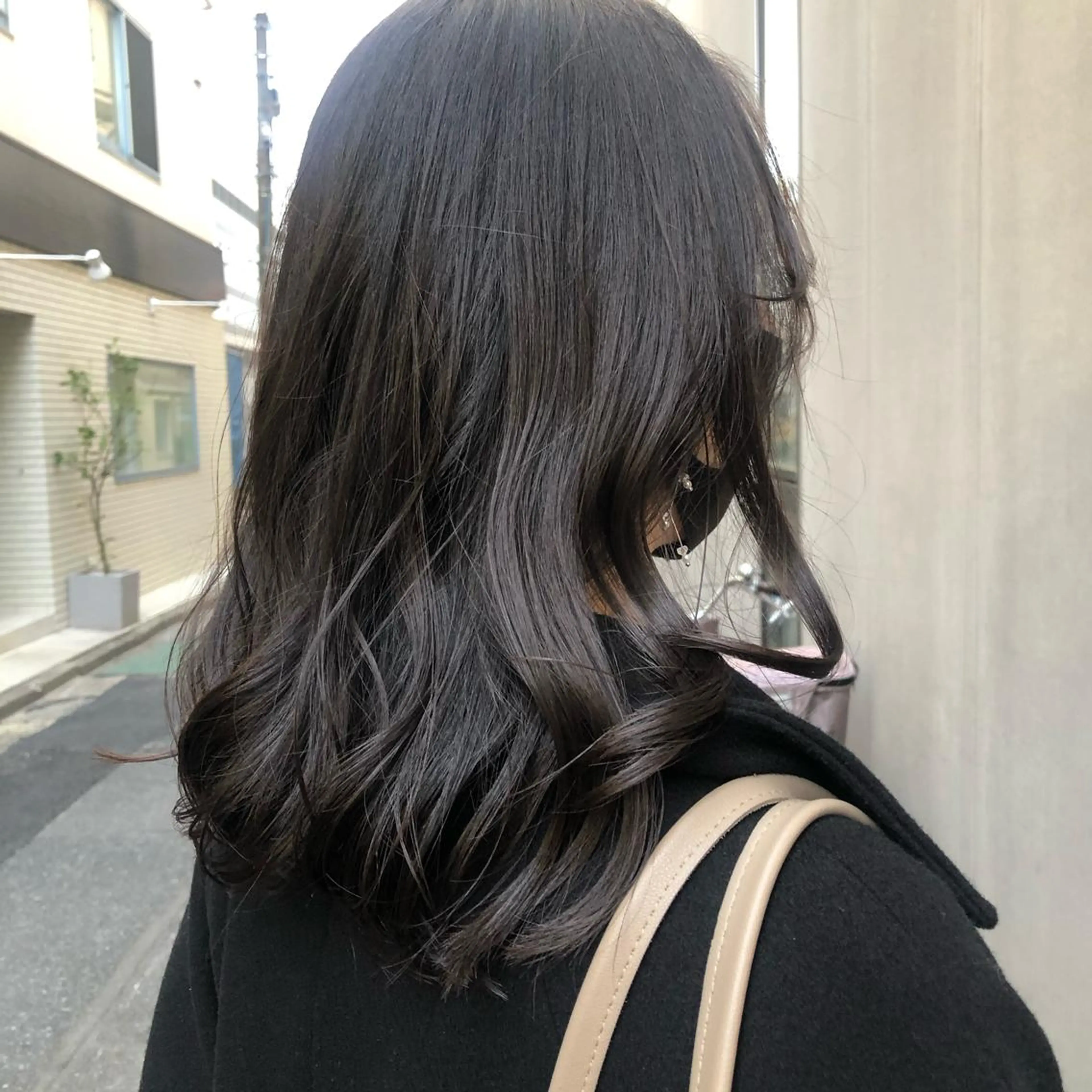 セミロング 山本　恵 (やまもと  けい)のヘアスタイル