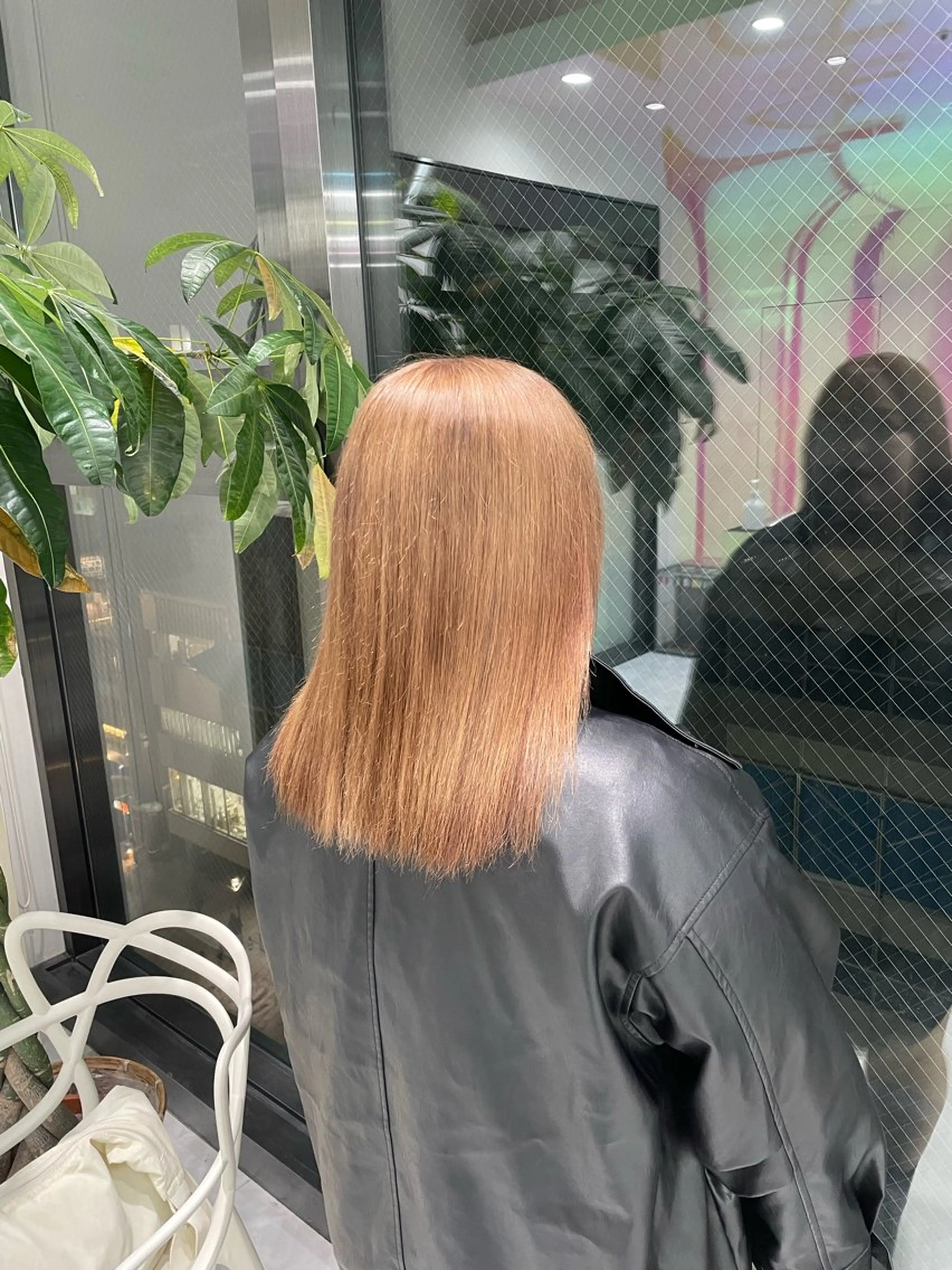 セミロング カラー ベージュカラー ミルクティーベージュ カット ヘッドスパ ヘアセット ♡ブリーチカラー♡ Mirioのヘアスタイル
