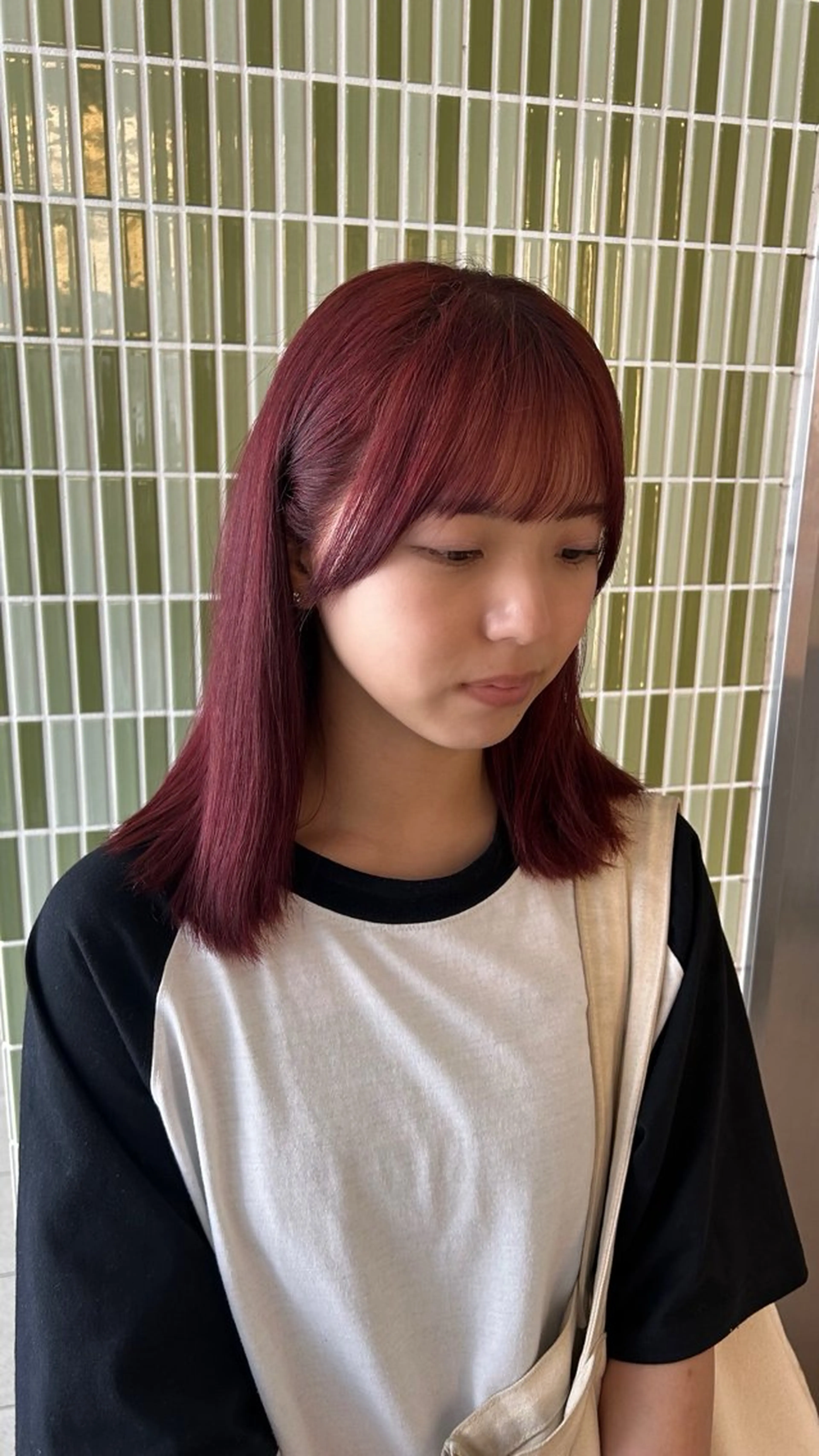 ミディアム ヘアカラー トリートメント RUKA🩰透明感 寒色カラー/レイヤーのヘアスタイル