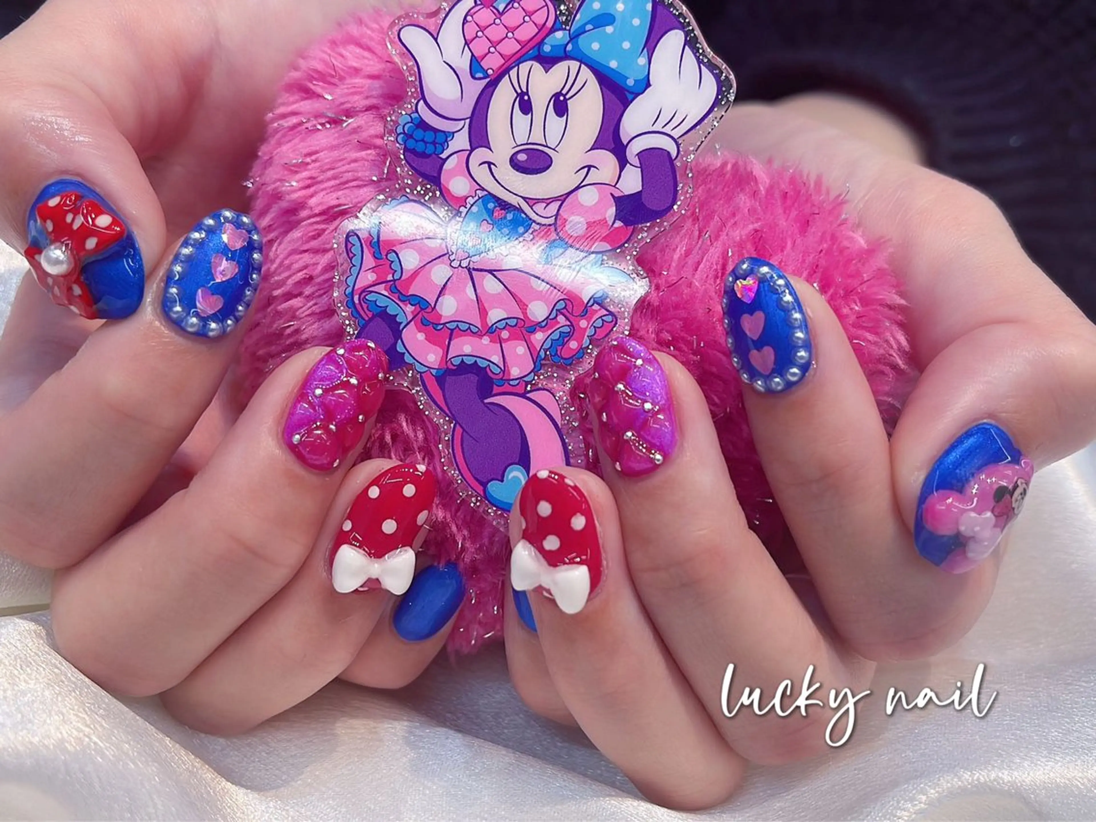 ネイル チークネイル 長さ出し ジェルネイル マグネットネイル 持ち込み Lucky nail  小林和希のネイルデザイン