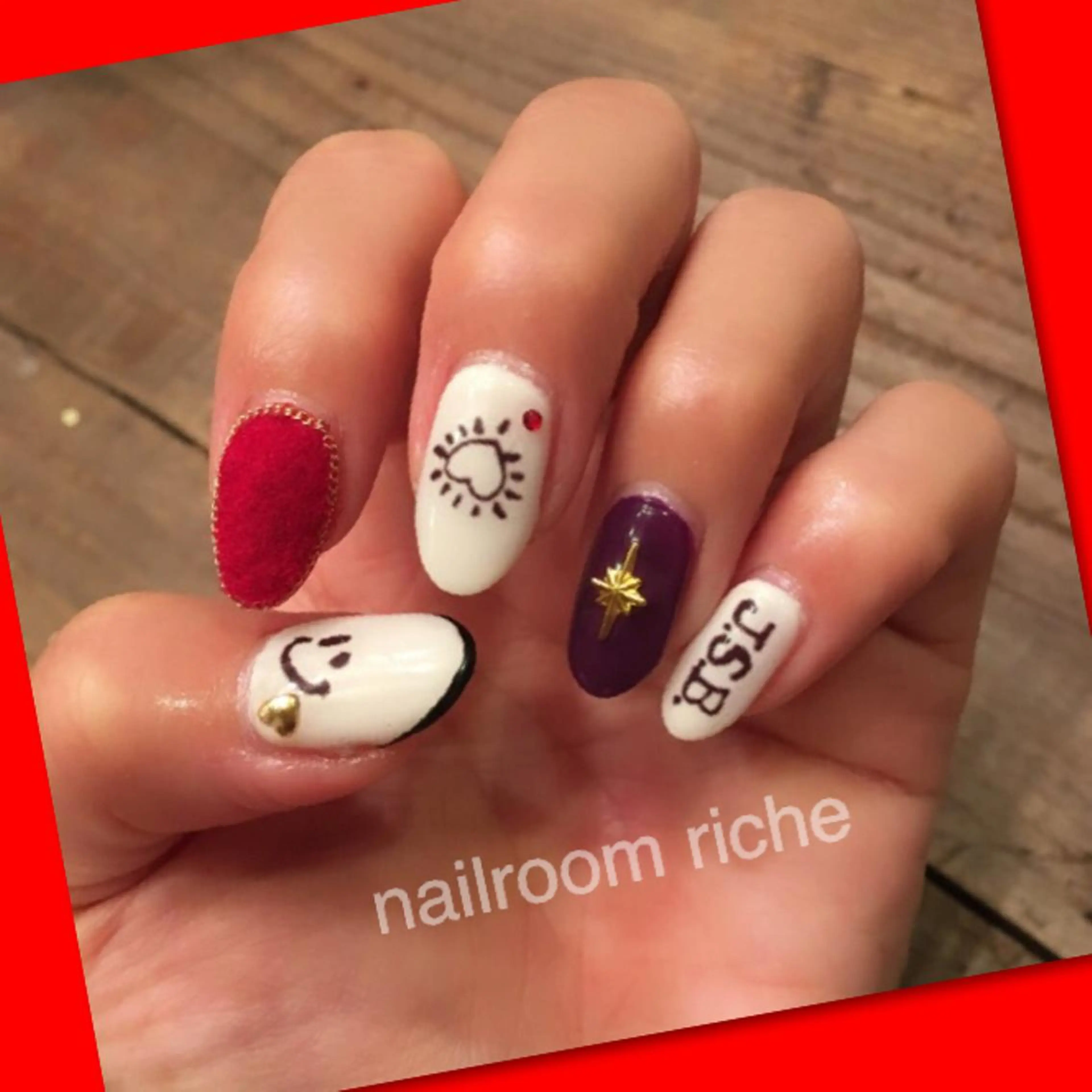 ネイル nailroom richeのネイルデザイン