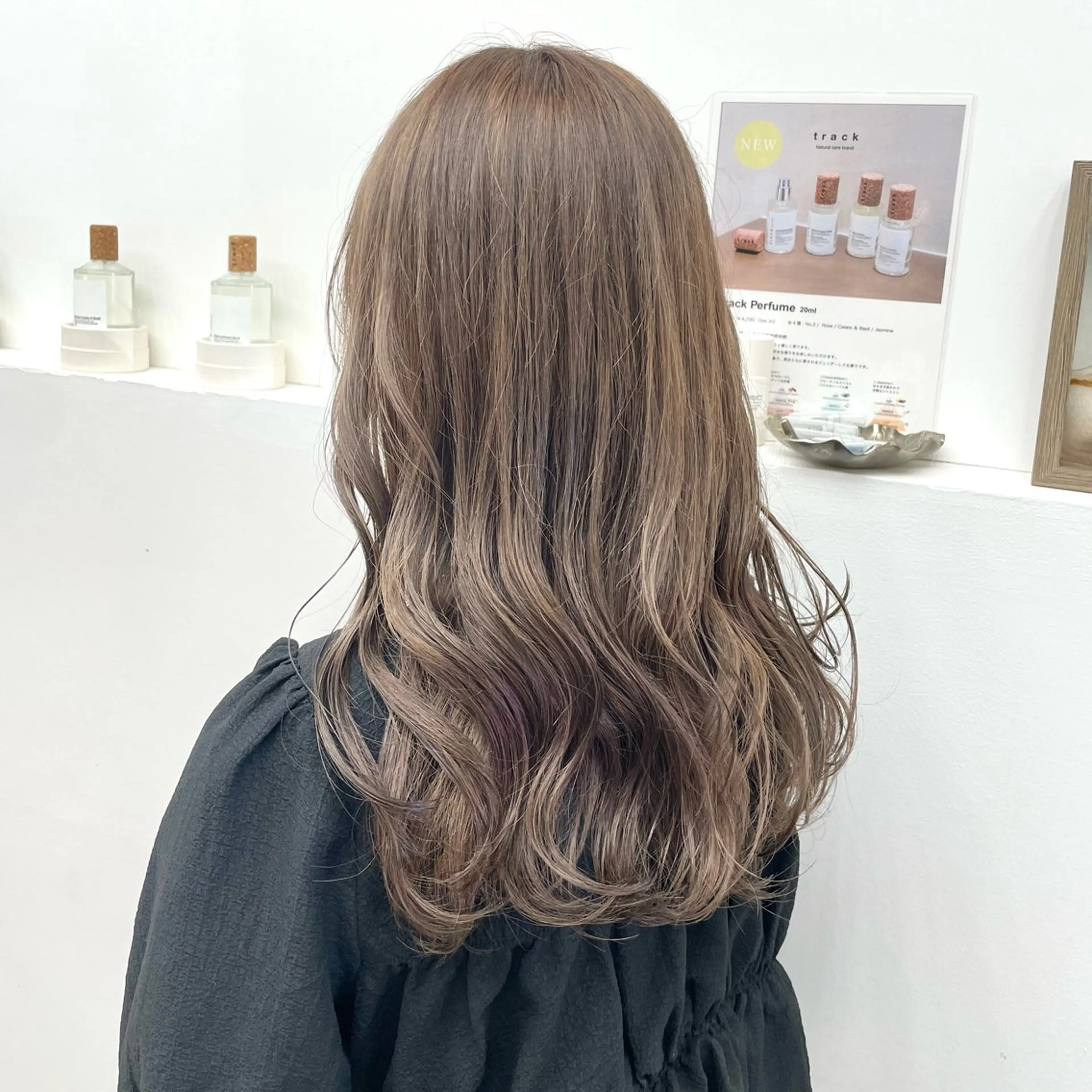 セミロング カラー グレージュ ミルクティーグレージュ 【NOE】┊ hanasakayaのヘアスタイル