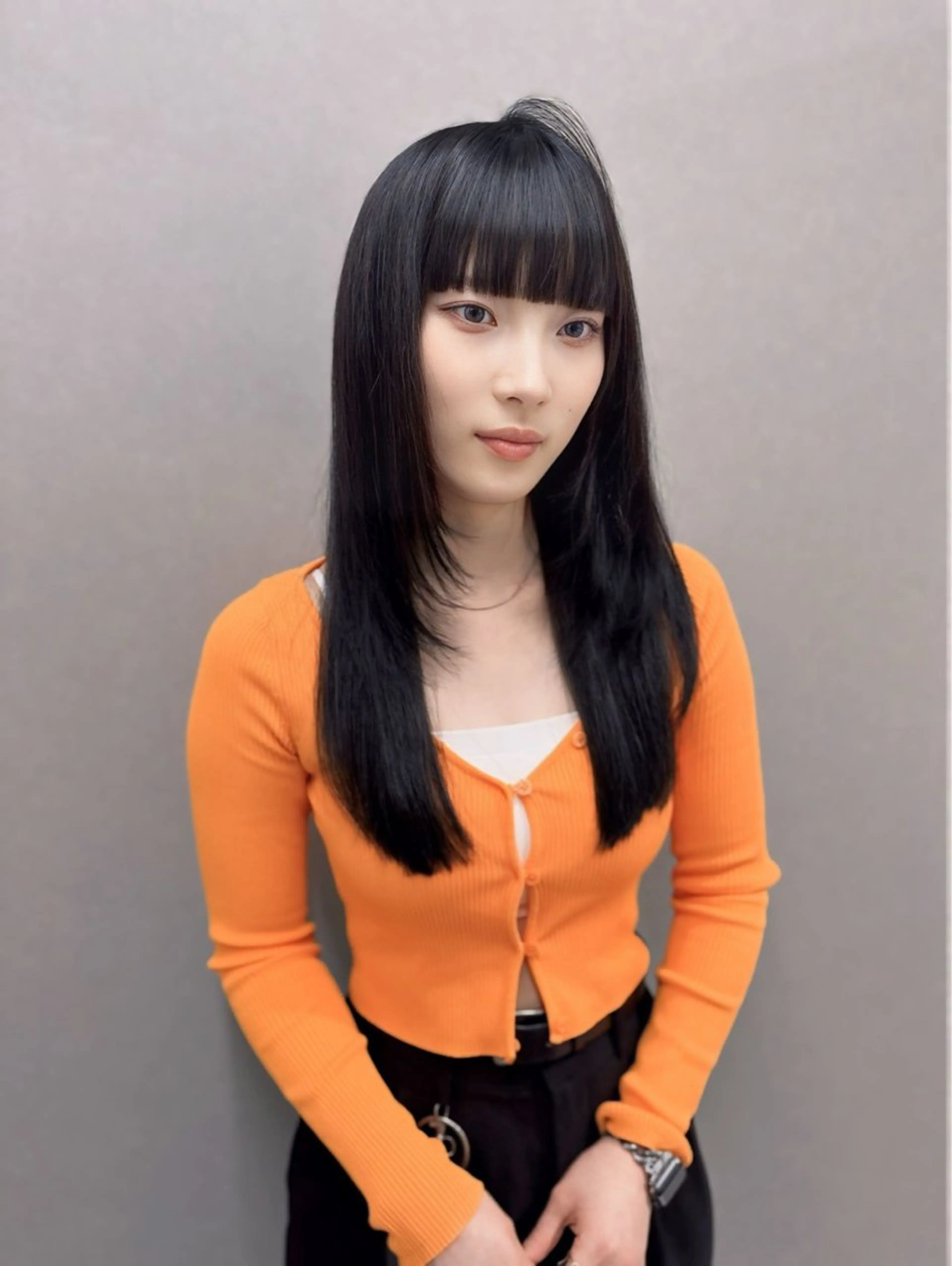 セミロング Rita/髪質改善 /透明感カラーのヘアスタイル