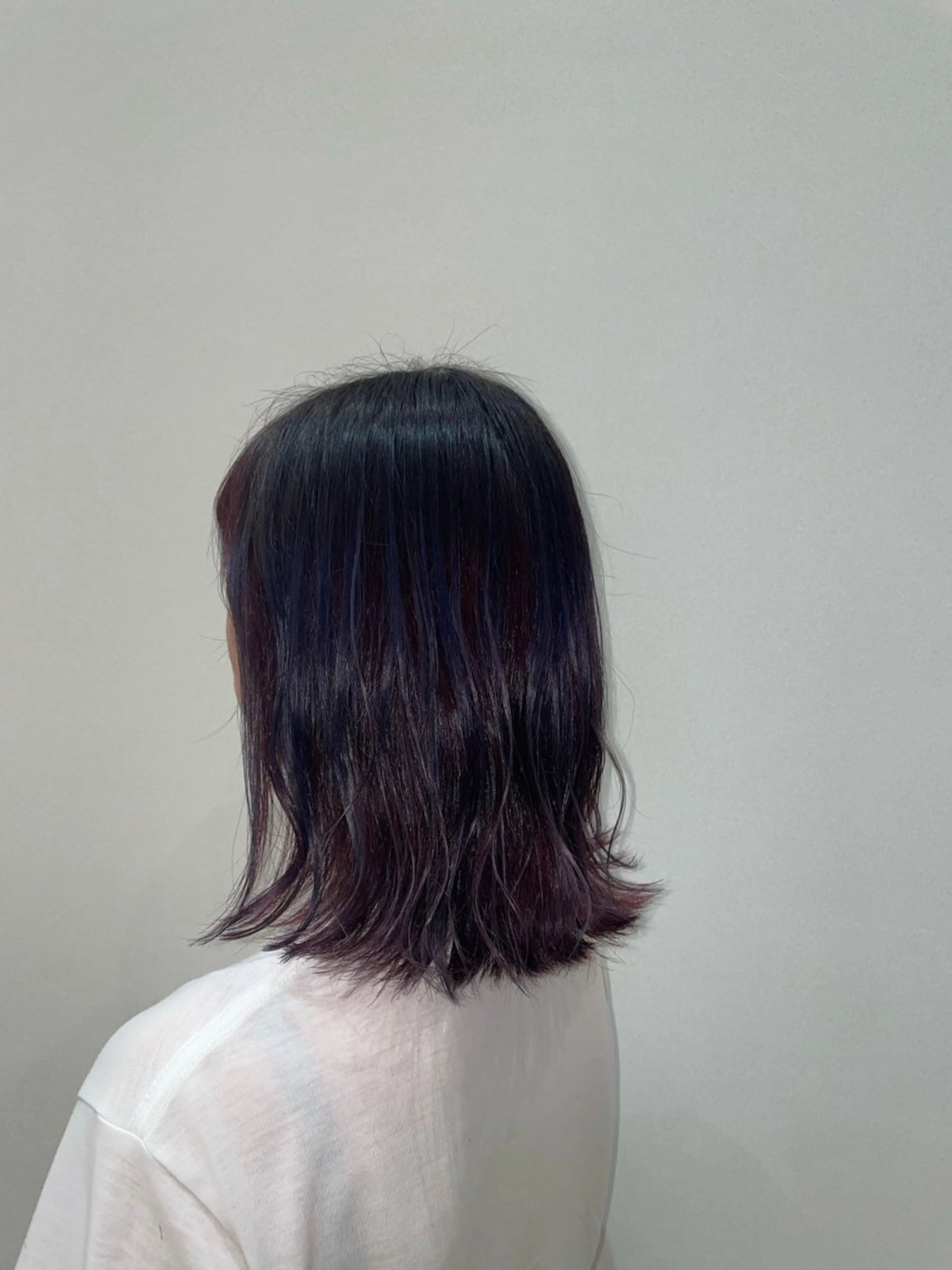ミディアム 外ハネヘア カット ヘアカラー トリートメント OASIS AVEDA 立川所属・立川カット/ ゆづきのヘアスタイル