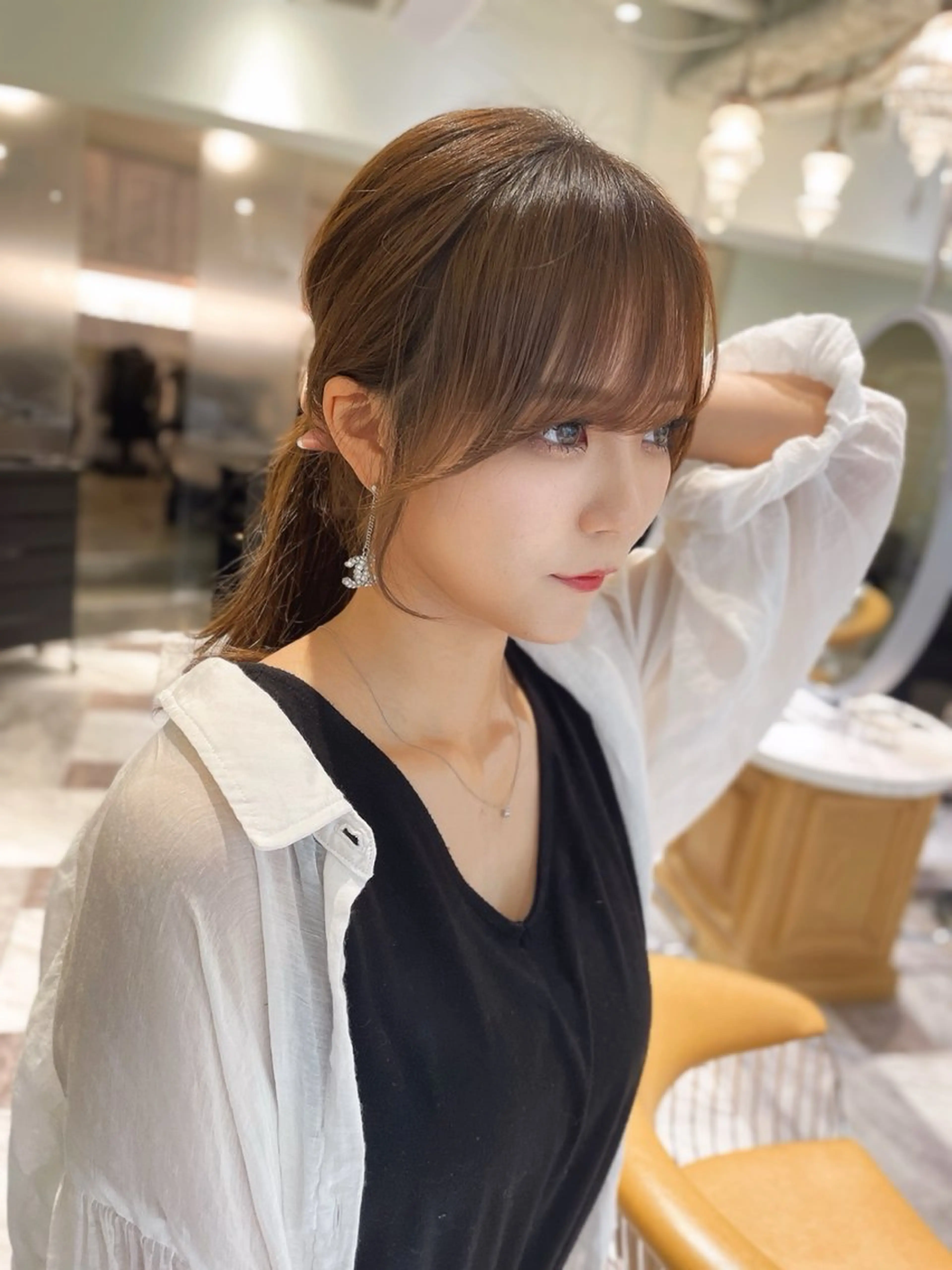 ミディアム カラー ベージュカラー 黒髪 ブリーチ ブルーカラー ブルーブラック カット ヘアカラー トリートメント 木屋元一/透明感 /レイヤー/顔まわりのヘアスタイル