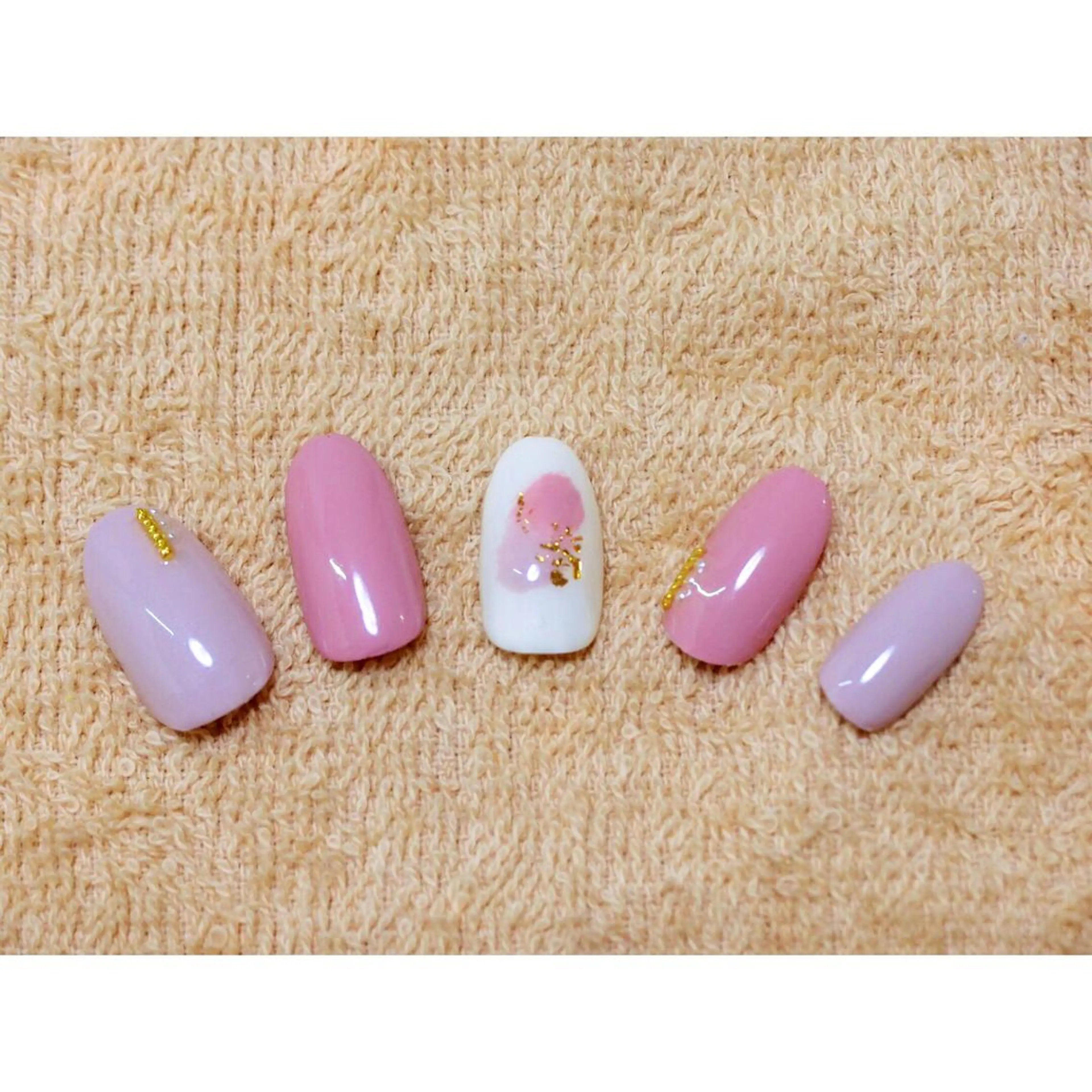 ネイル 痛ネイル/ワンホン/ フィルイン/長さだしのネイルデザイン