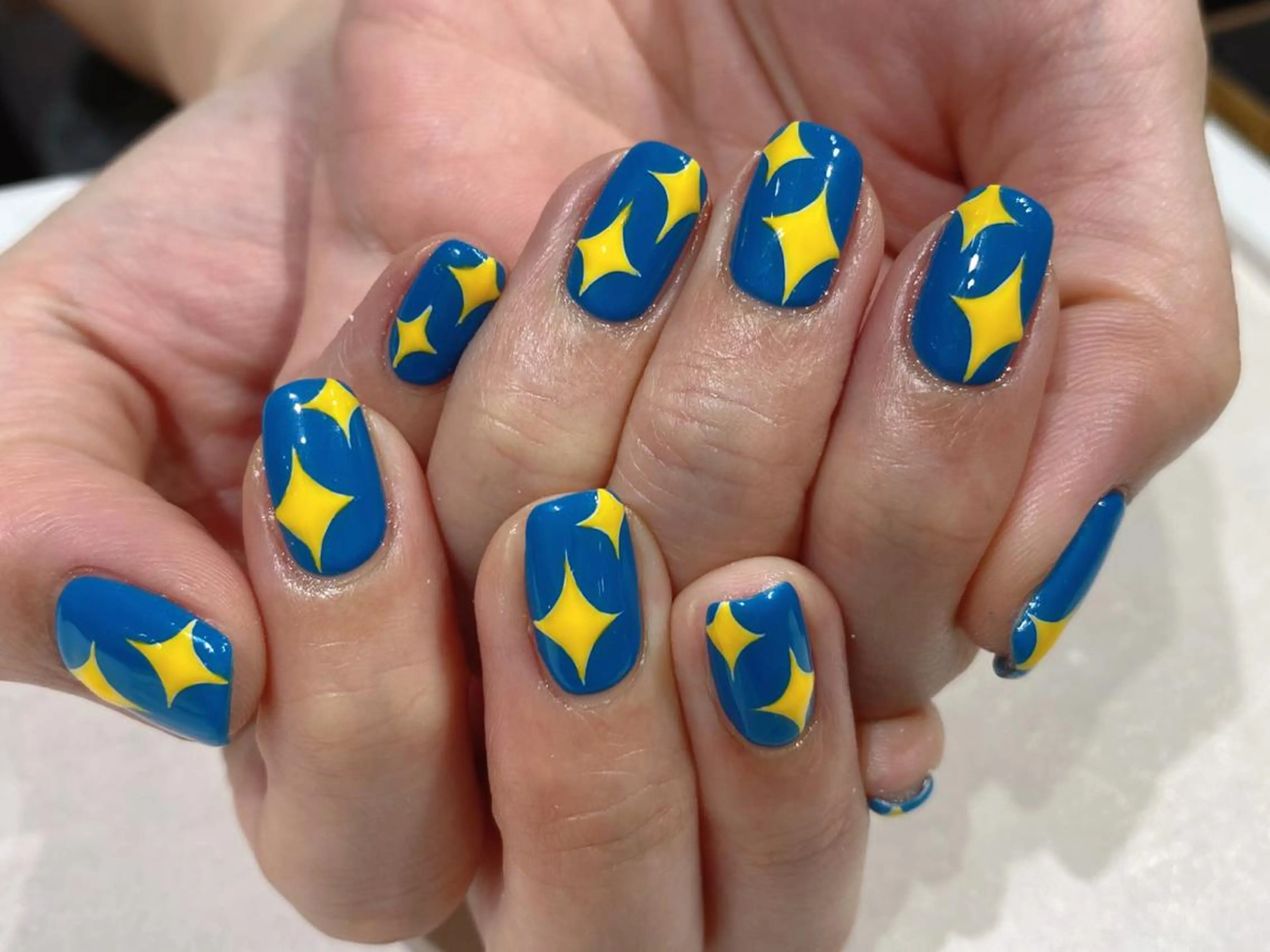 ショート ハンドネイル Nail  R💫 naoのネイルデザイン