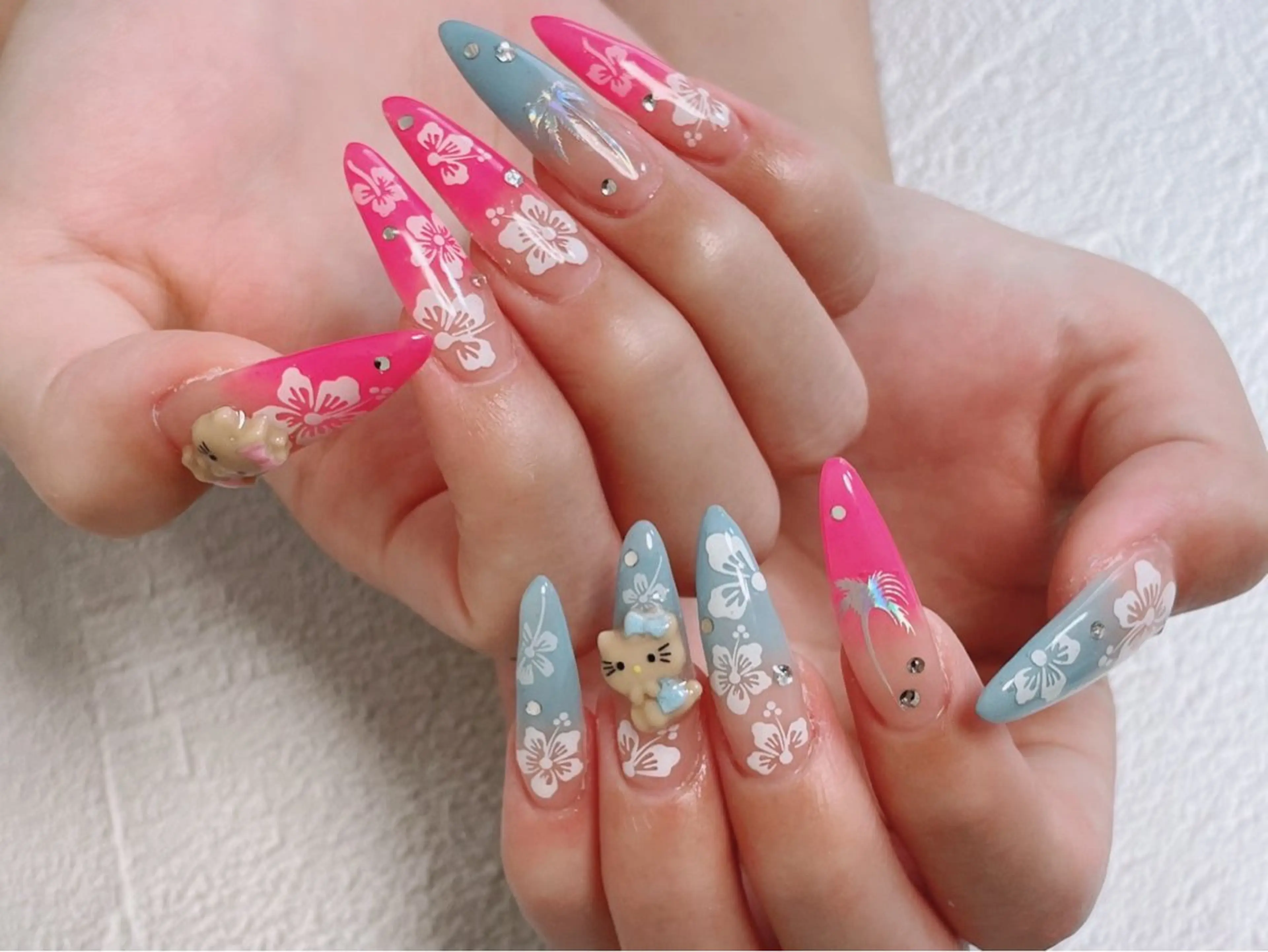 ネイル ハンドネイル ☁️Yun nail KiKi☁️のネイルデザイン