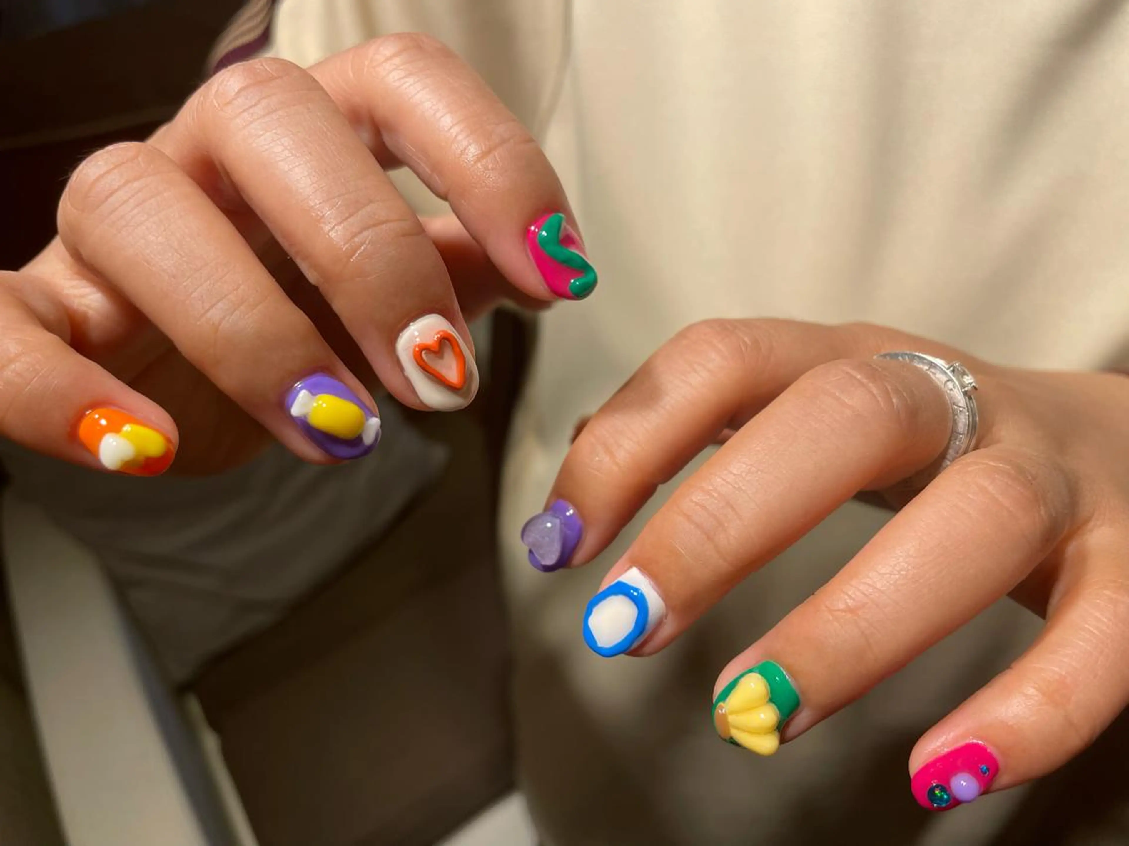 ネイル アイブロウ 眉カラー 長さ出し フラワーネイル フットネイル フレンチネイル ハンドネイル Moana Nail 長さだし専門店のネイルデザイン