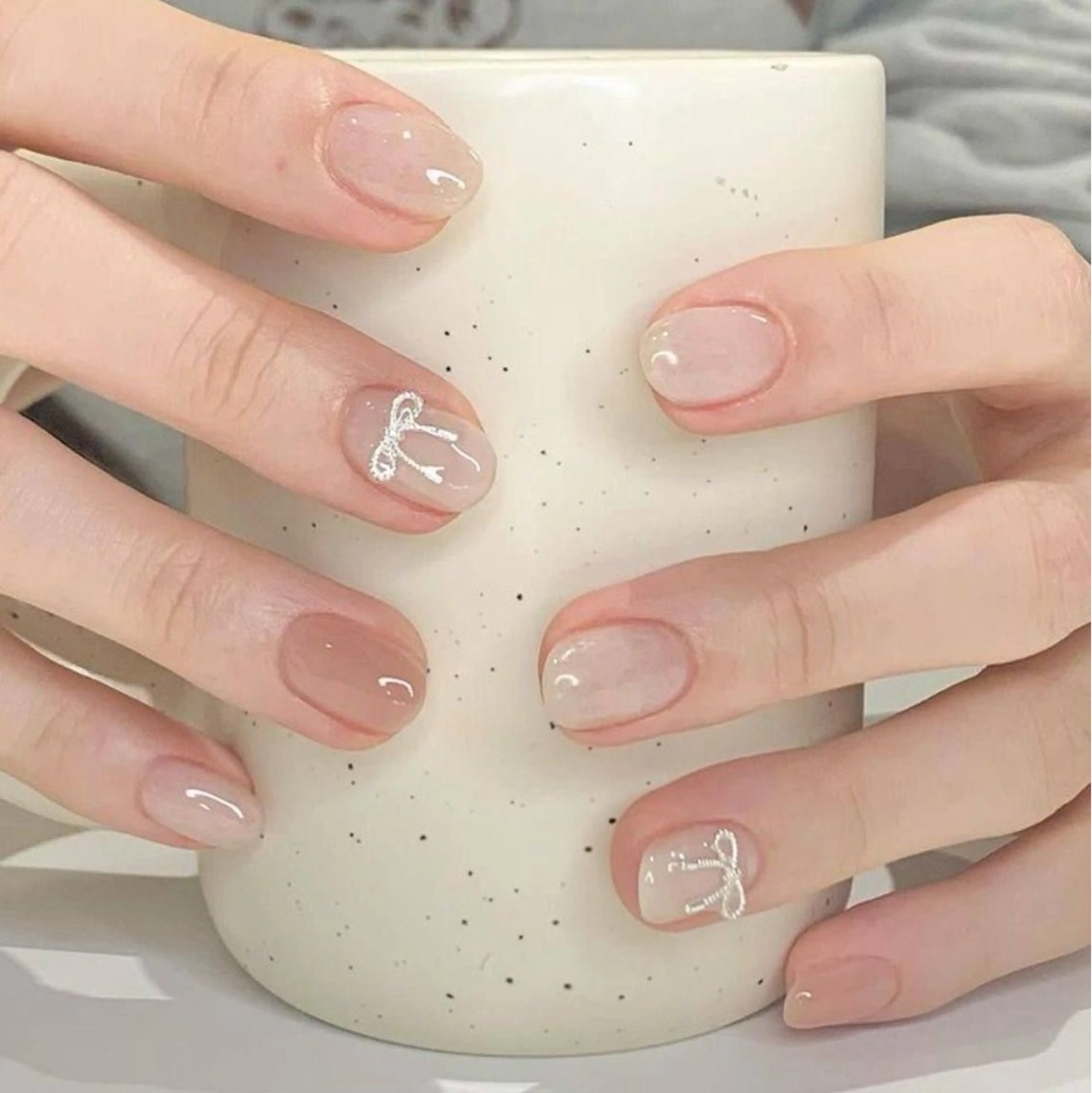 ネイル チークネイル フレンチネイル グラデーション 韓国ネイル マグネットネイル ハンドネイル Hana nail所属・Hana Nailのネイルデザイン