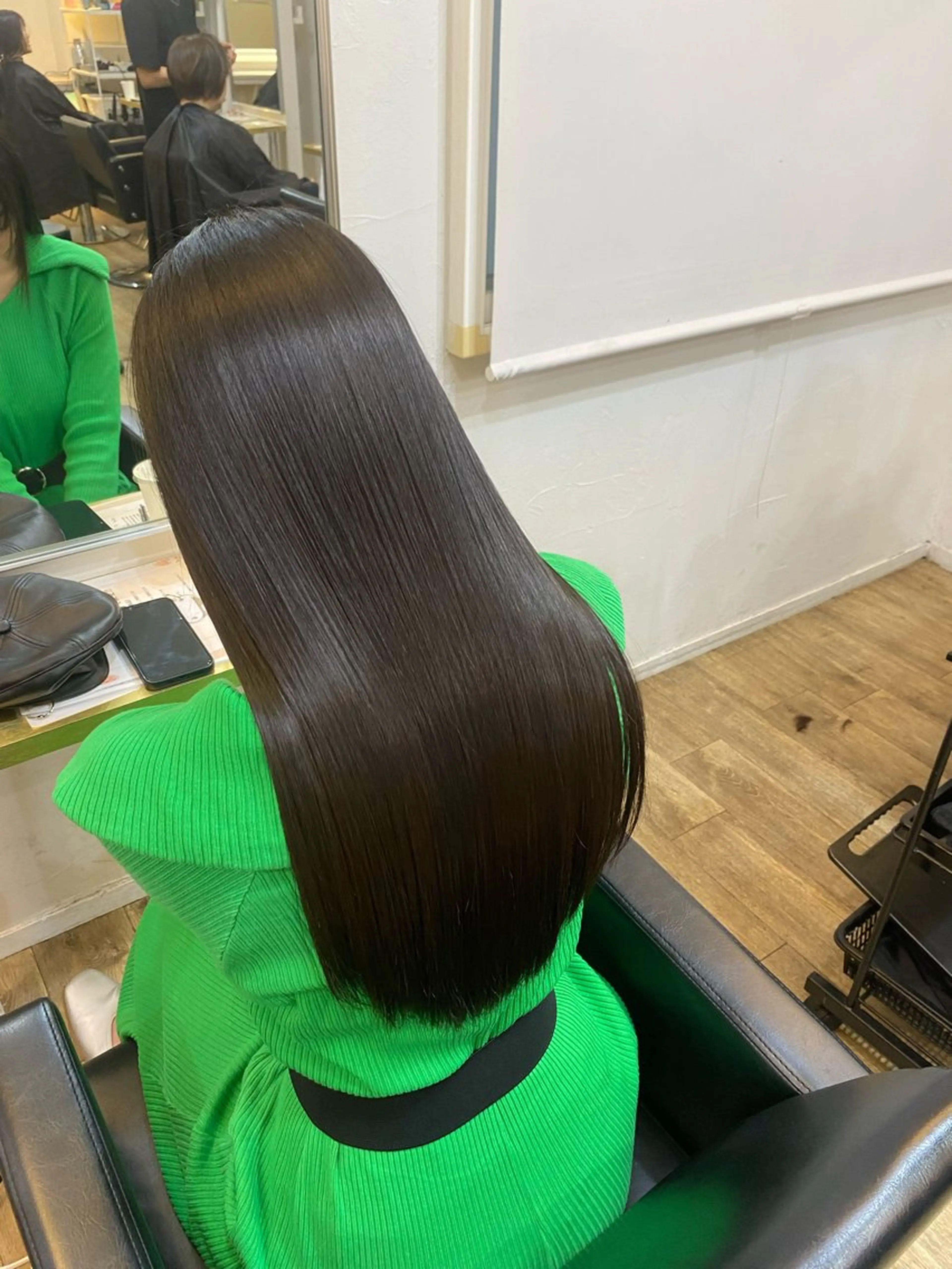 ロング 髪質改善 縮毛矯正 トリートメント 酸性ストレート カット ヘアカラー みやび🫧髪質改善 🫧透明感カラー🫧のヘアスタイル