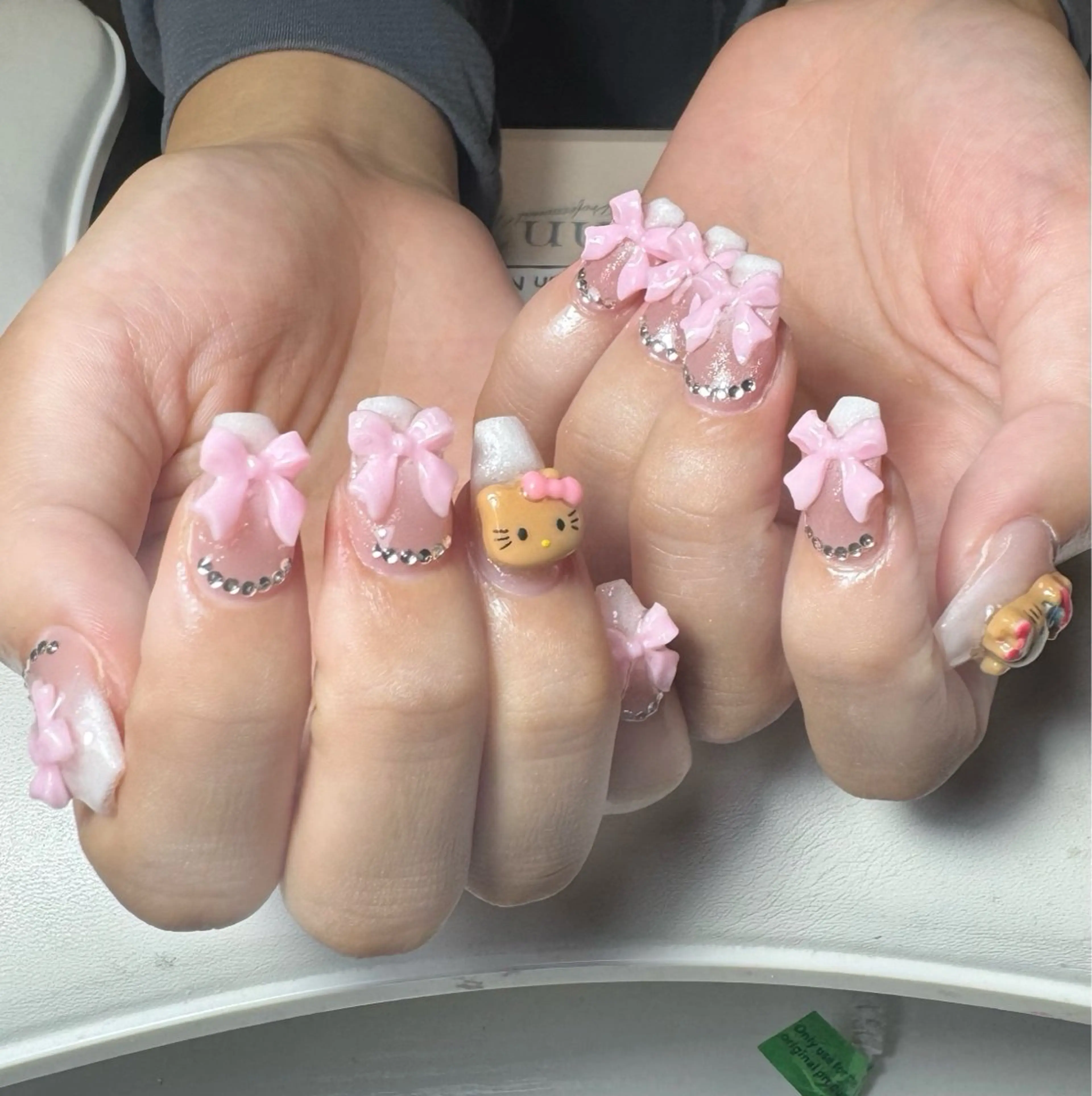 ネイル ハンドネイル ain nailのネイルデザイン