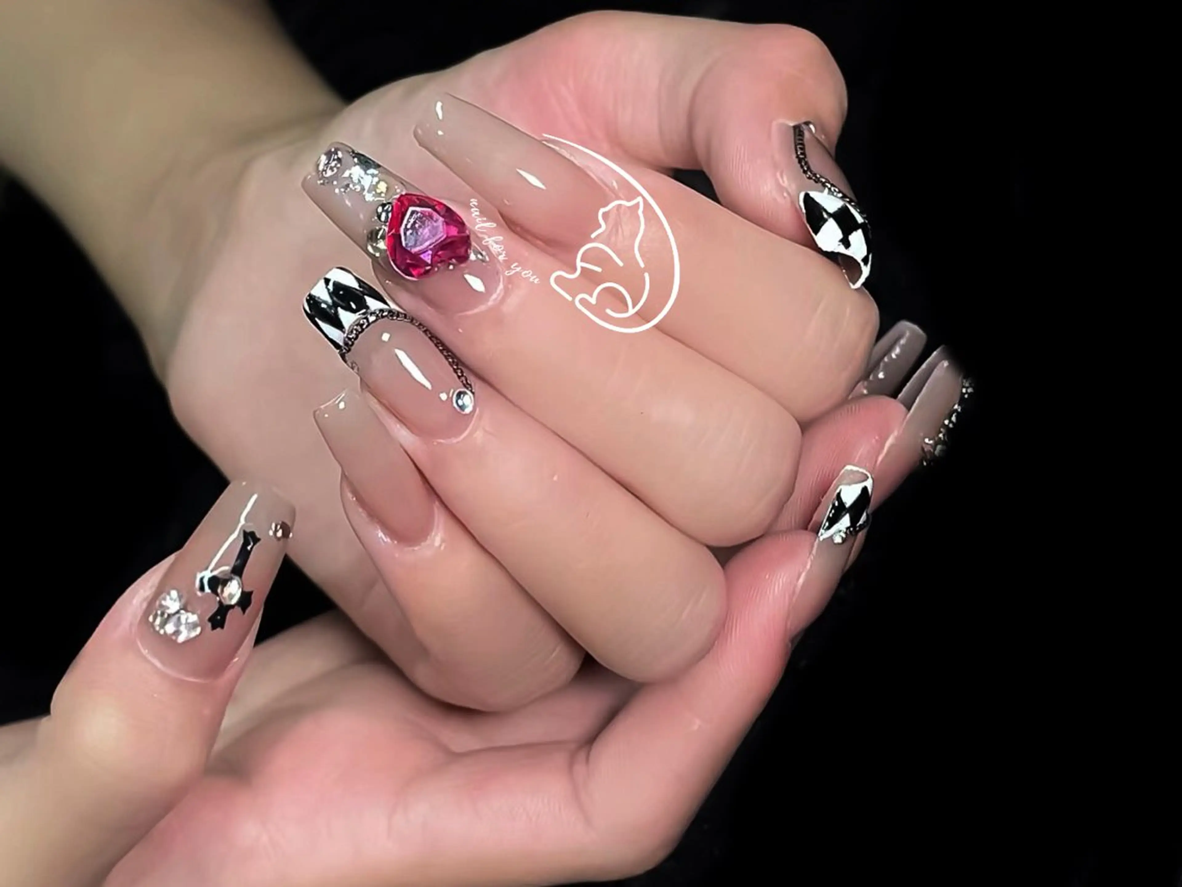 ネイル ハンドネイル NFY-あや nailforyouのネイルデザイン