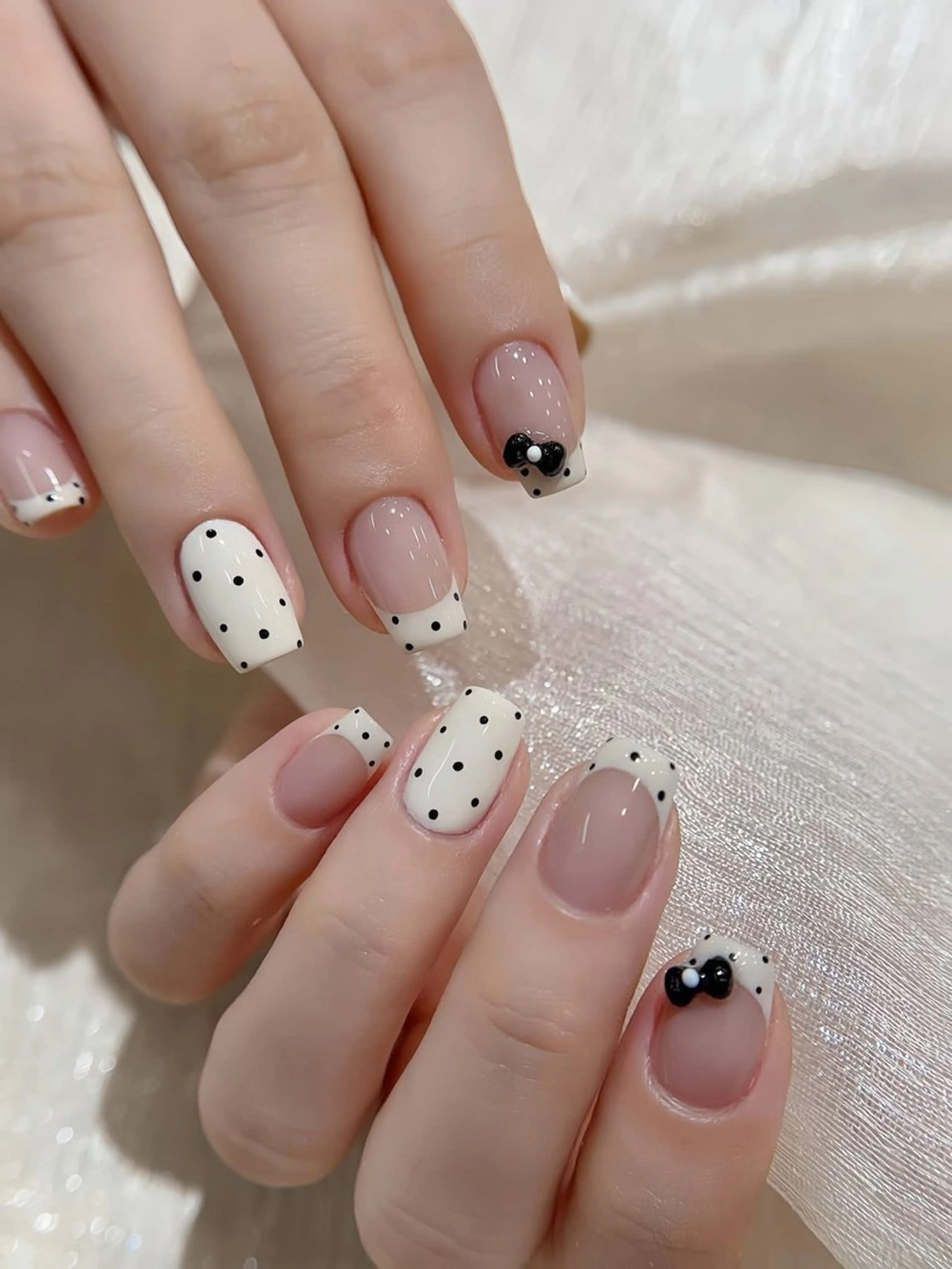 ネイル アートネイル 長さ出し ジェルネイル マグネットネイル ニュアンスネイル ハンドネイル Cloudy Chan Nailのネイルデザイン