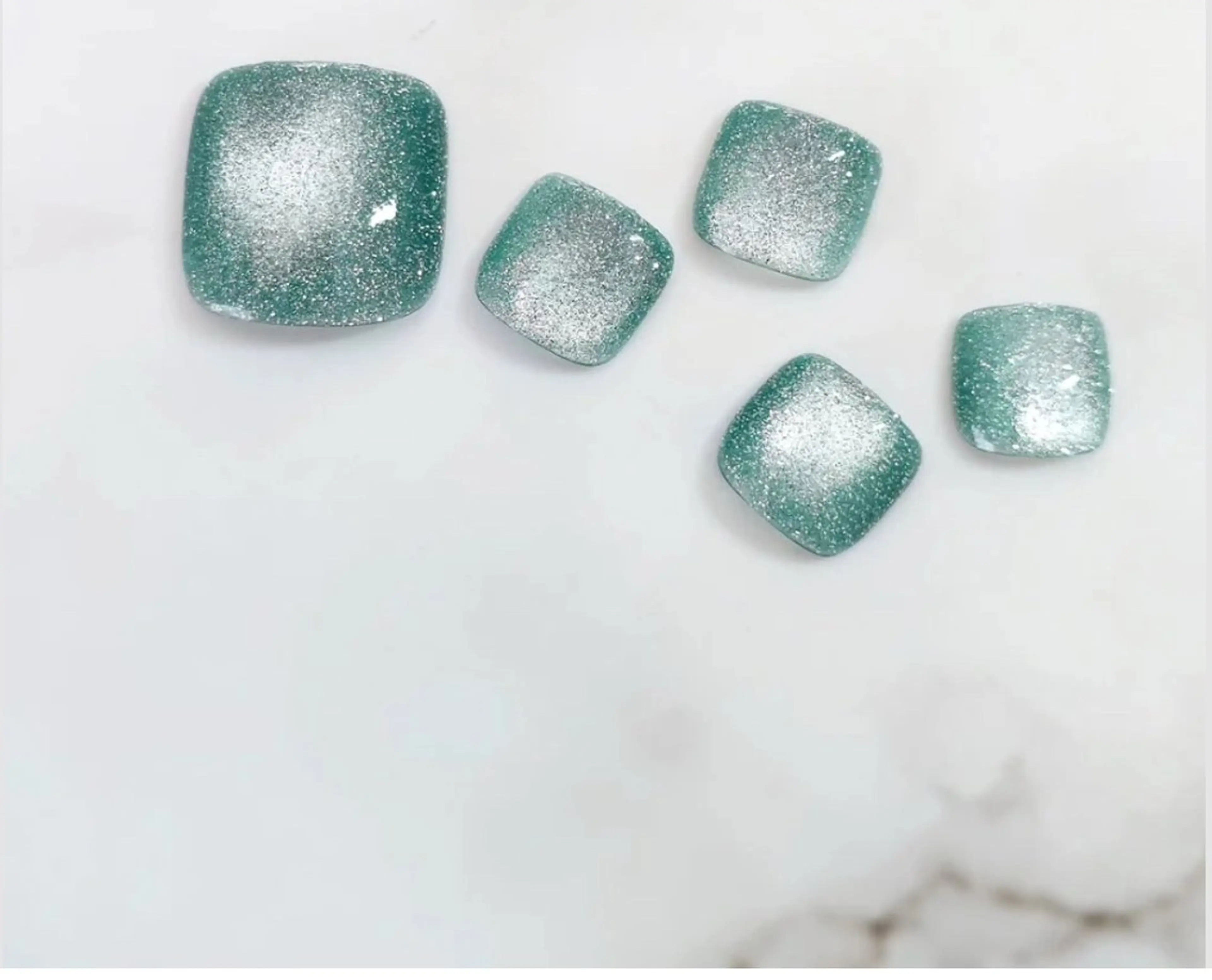 大人気！マグネットネイル♪フットの写真