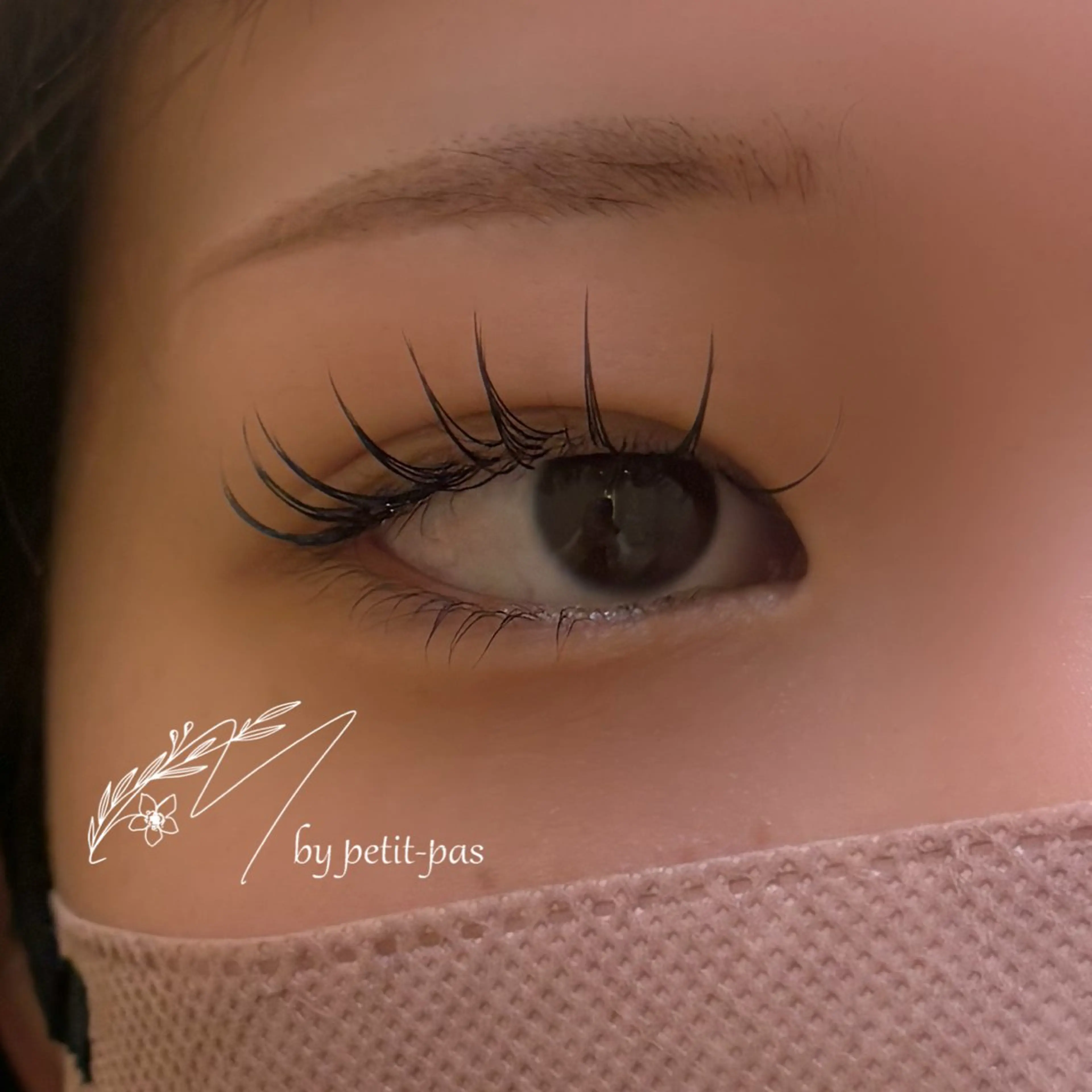 マツエク・マツパ M by petit-pas内原店所属・菊池 彩那の眉毛・アイブロウイメージ