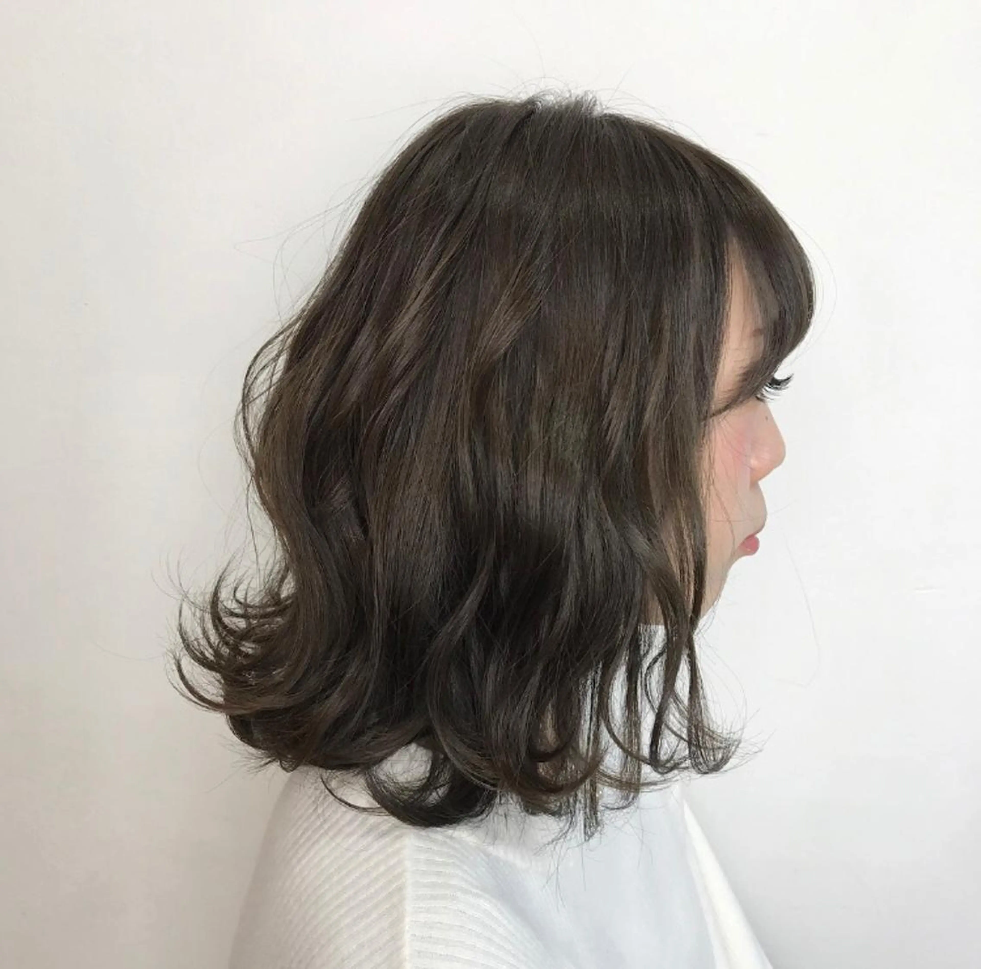ショート ミディアム カラー カット特化柏駅 徒歩3分LOUのヘアスタイル