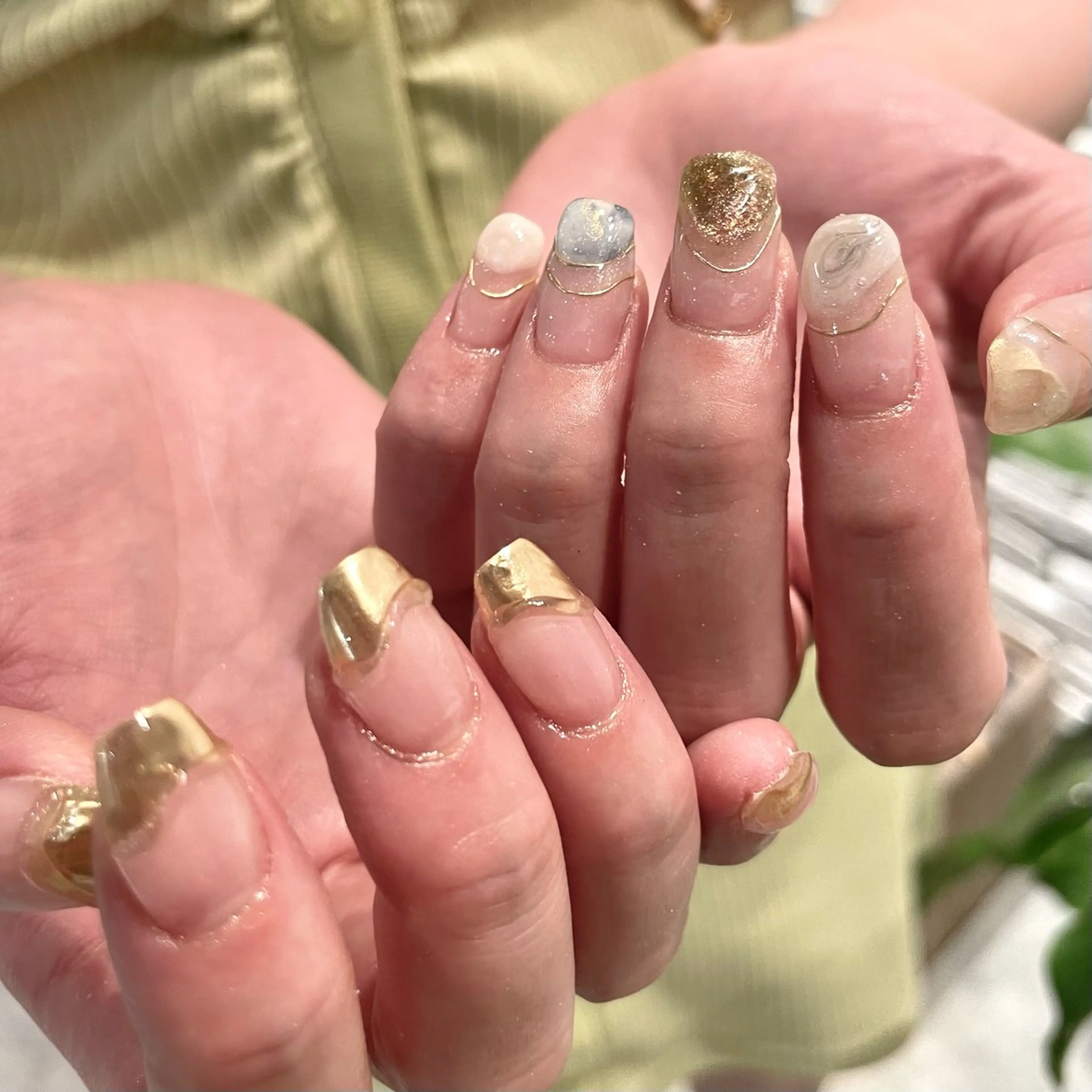 セミロング ハンドネイル m kaori𓃟のネイルデザイン