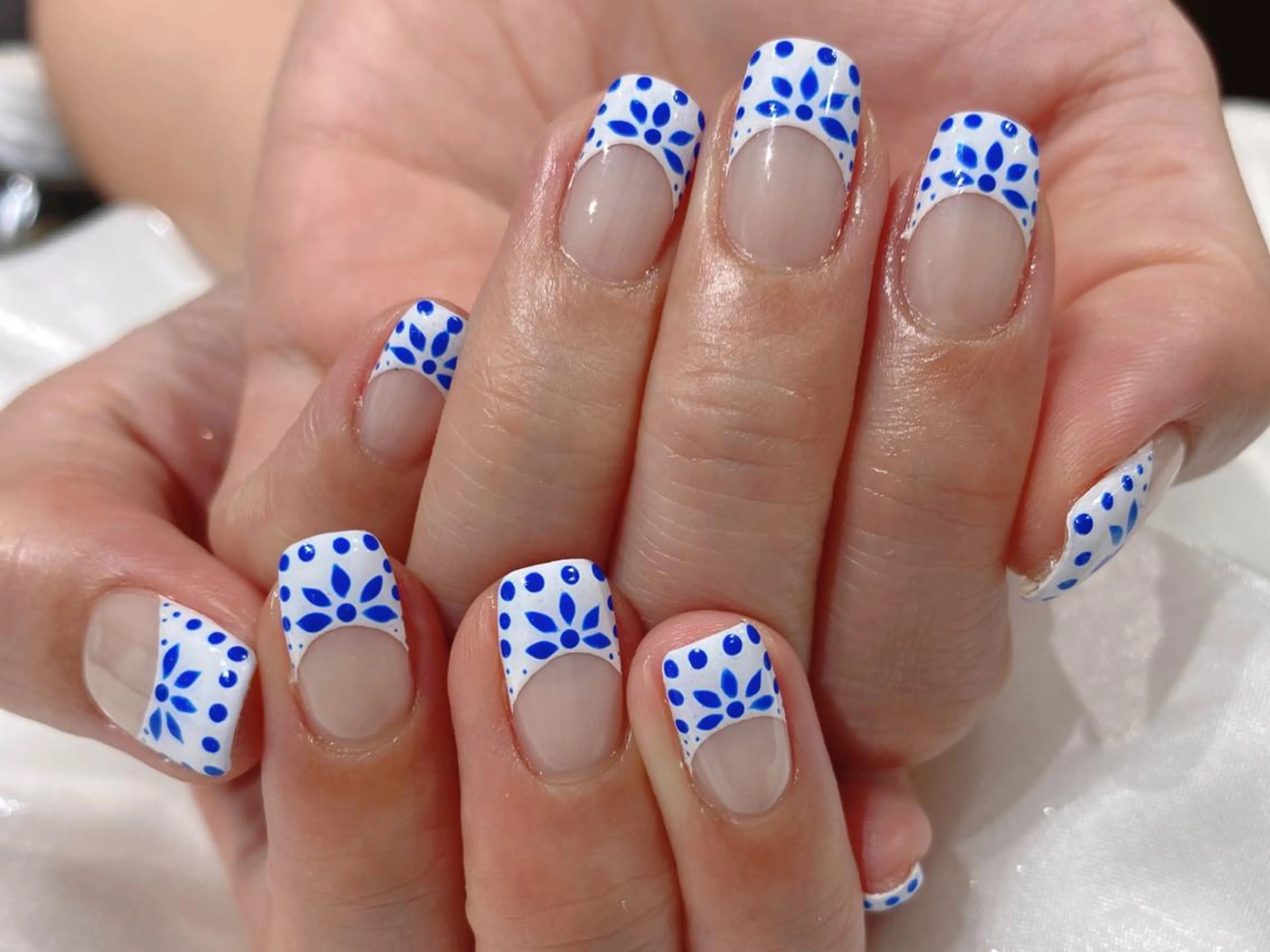 ショート ハンドネイル Nail R💫 naoのネイルデザイン