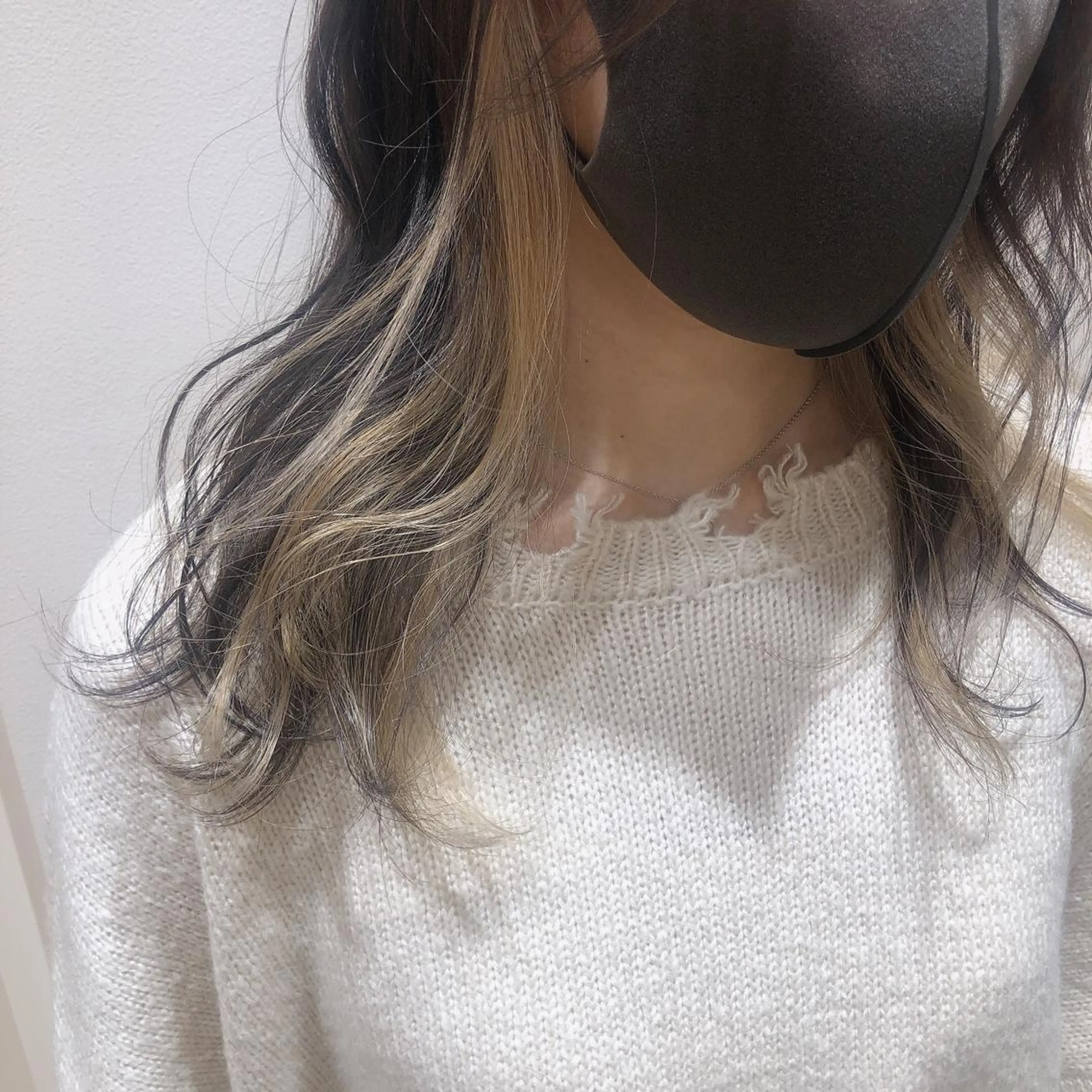 ロング カラー ベージュカラー インナーカラー ホワイトベージュ ヘアカラー トリートメント 似合わせ.ﾍｱｾｯﾄ 得意🌹井上美沙のヘアスタイル