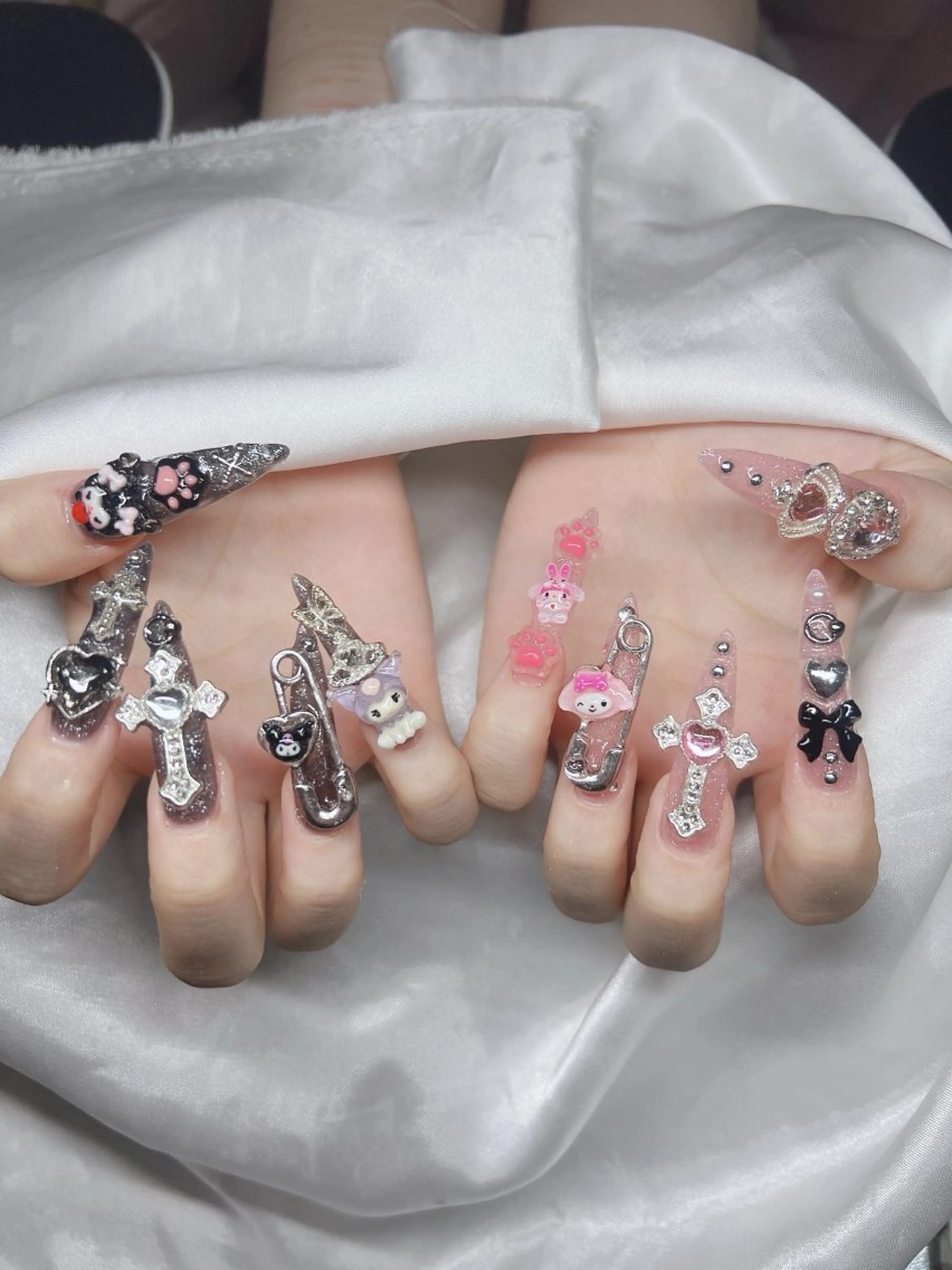 ネイル 長さ出し グラデーション キラキラネイル マグネットネイル ニュアンスネイル ハンドネイル Lee Nails チップ長さだし専門店のネイルデザイン