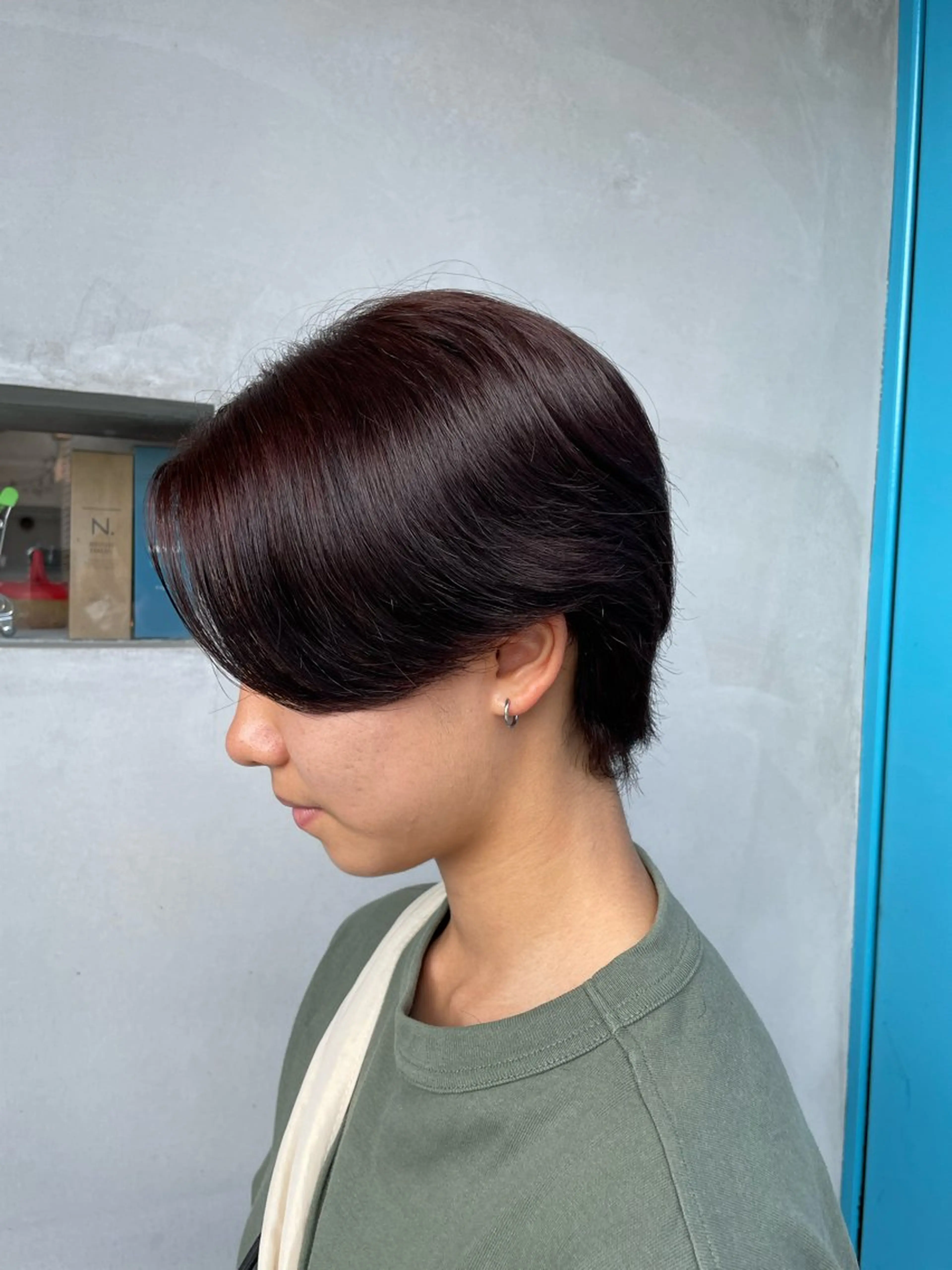 ショート ヘアカラー FLOPNIK所属・クニマツ クレアのヘアスタイル