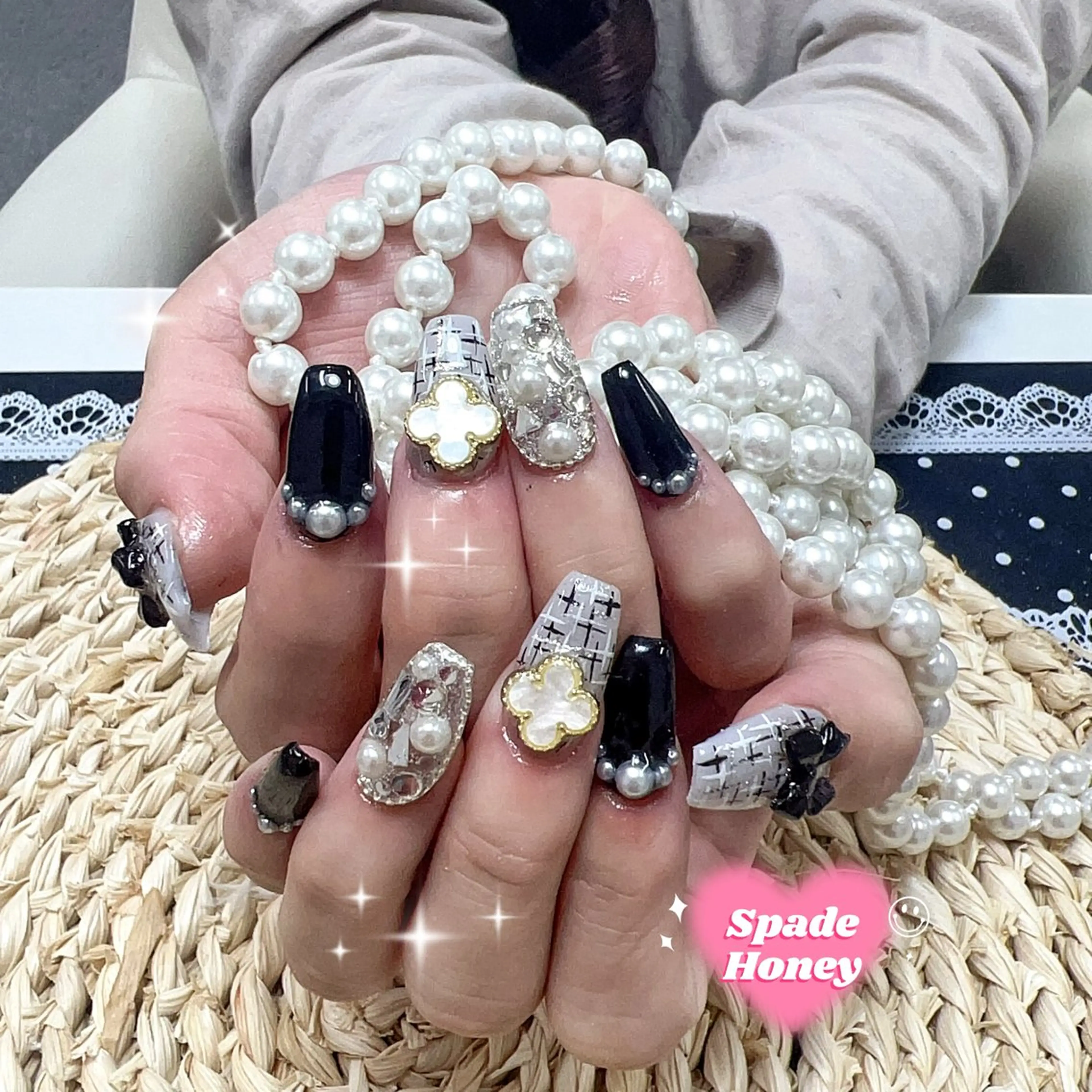 ネイル ハンドネイル SpadeHoney ♠️✨のネイルデザイン