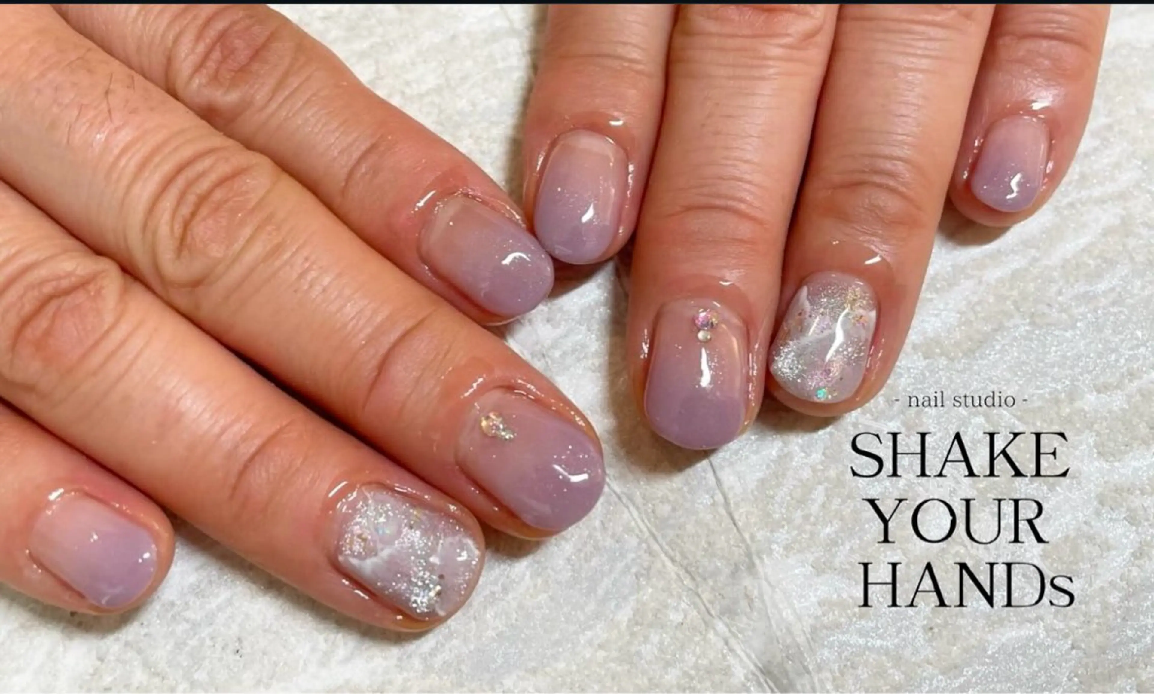 ネイル ハンドネイル ネイルスタジオ シェイクユアハンズのネイルデザイン