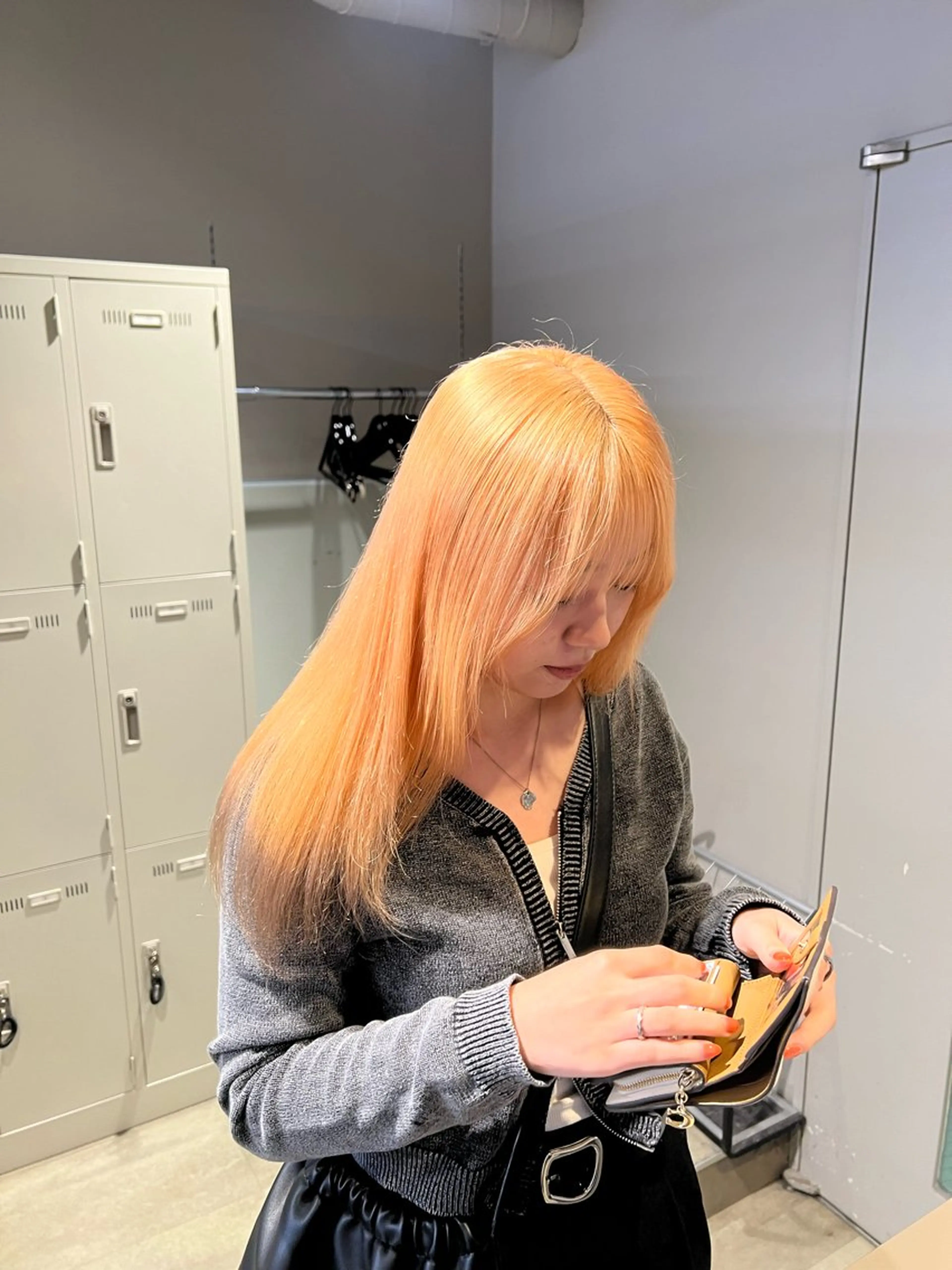 ロング カラー ヘアカラー 韓国レイヤーカット /REIのヘアスタイル