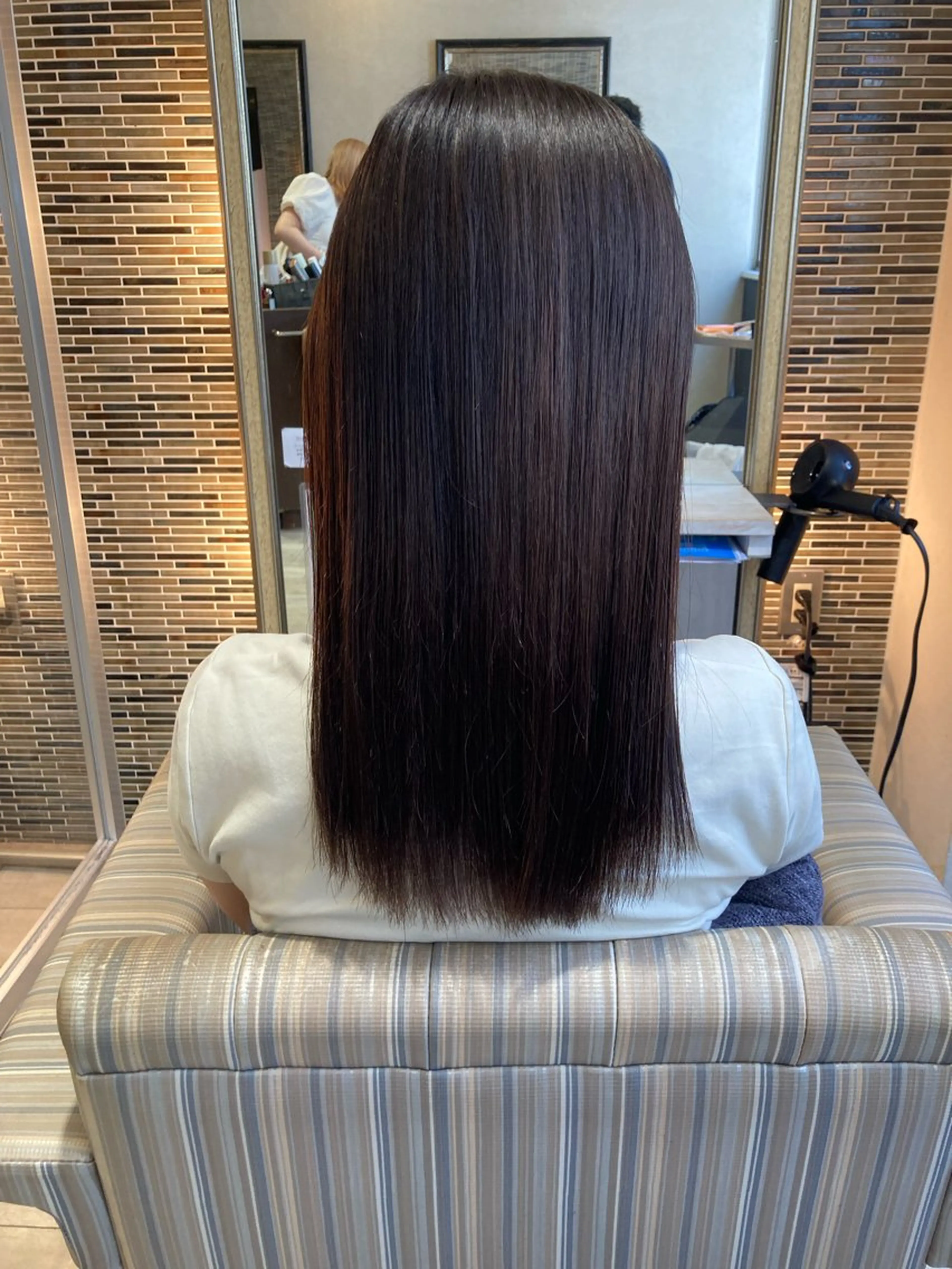 ロング トリートメント ぱく みやんのヘアスタイル