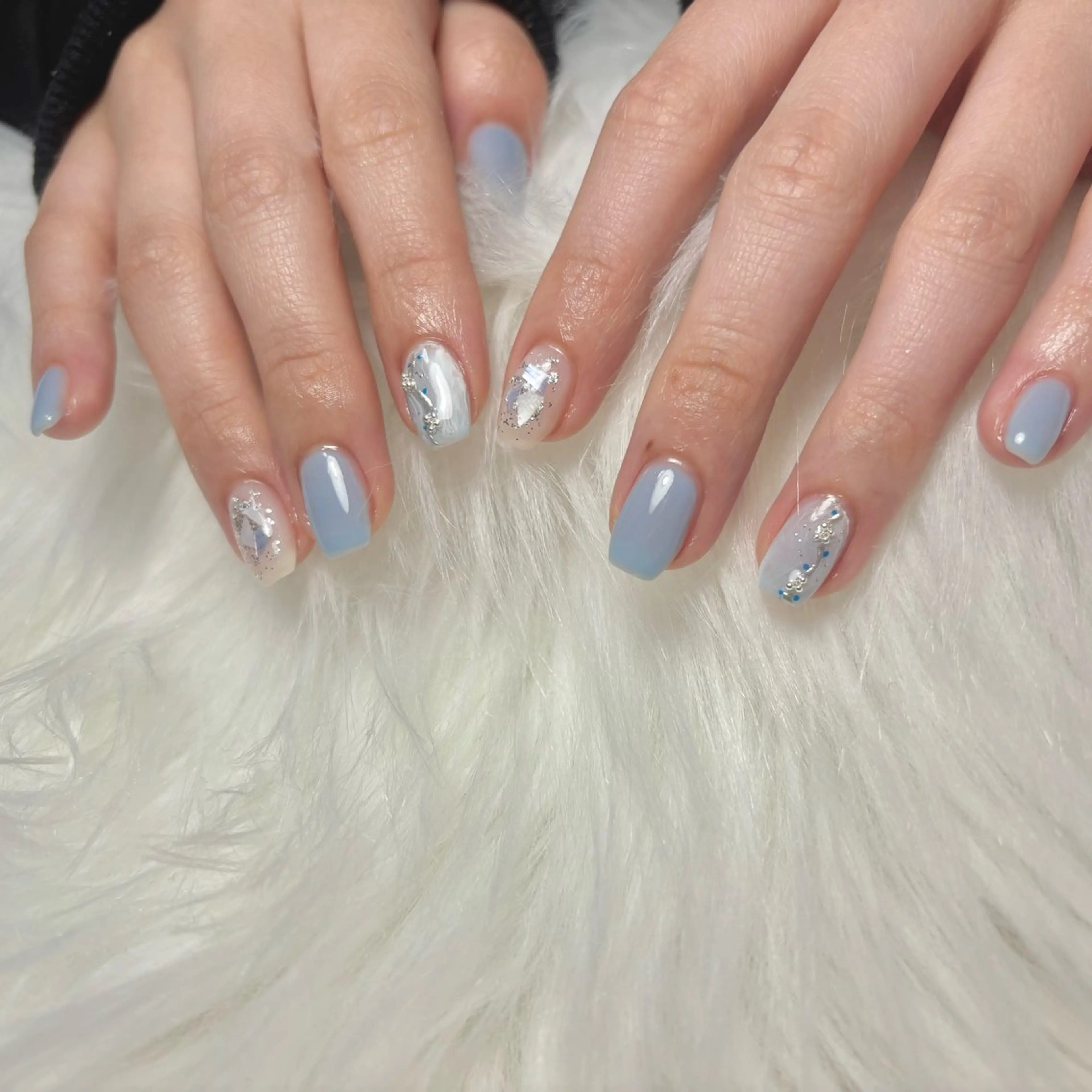 ネイル ニュアンスネイル ハンドネイル NAILSALON 【CHOUCHOU】のネイルデザイン