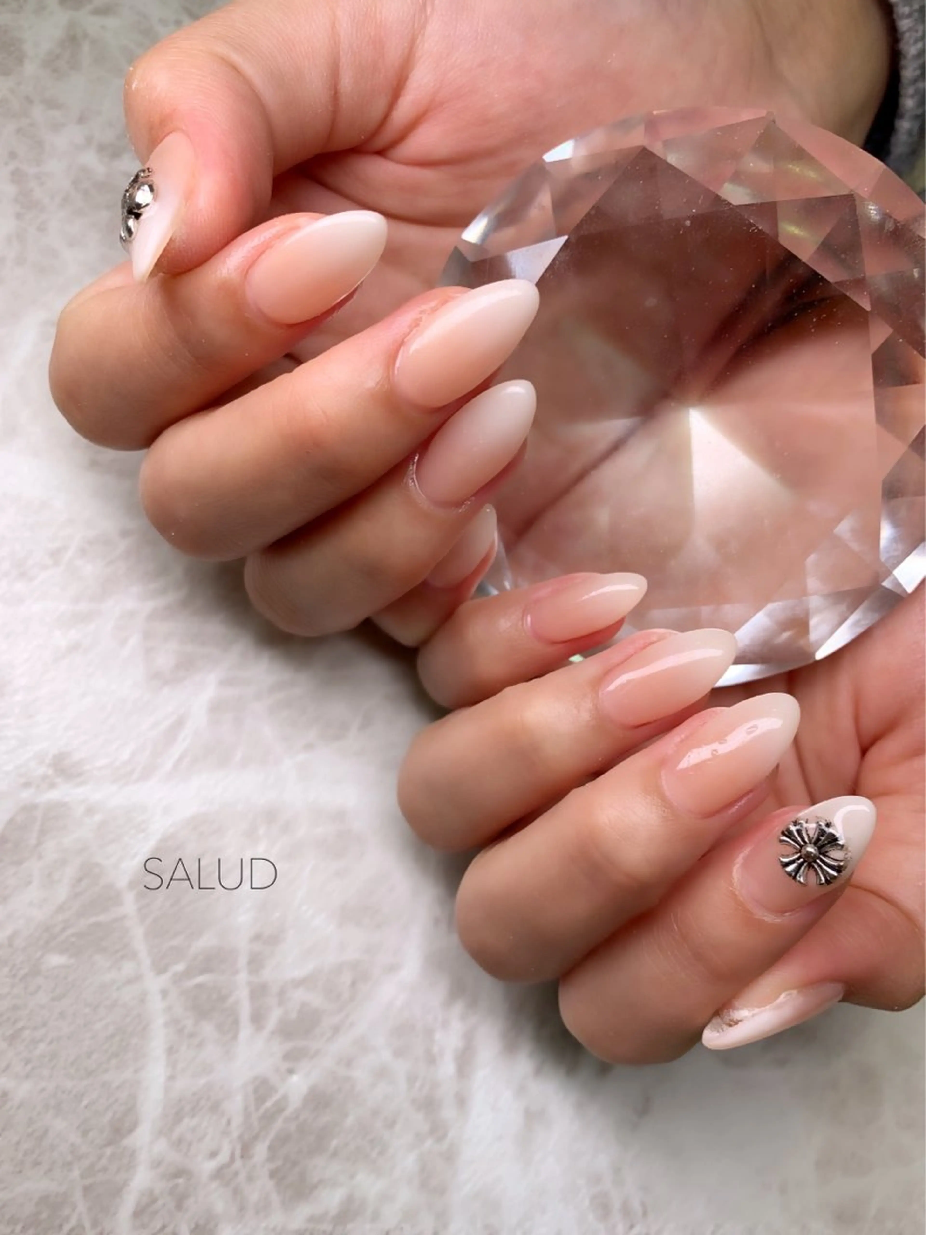 ネイル ハンドネイル Nail Salon SALUDのネイルデザイン