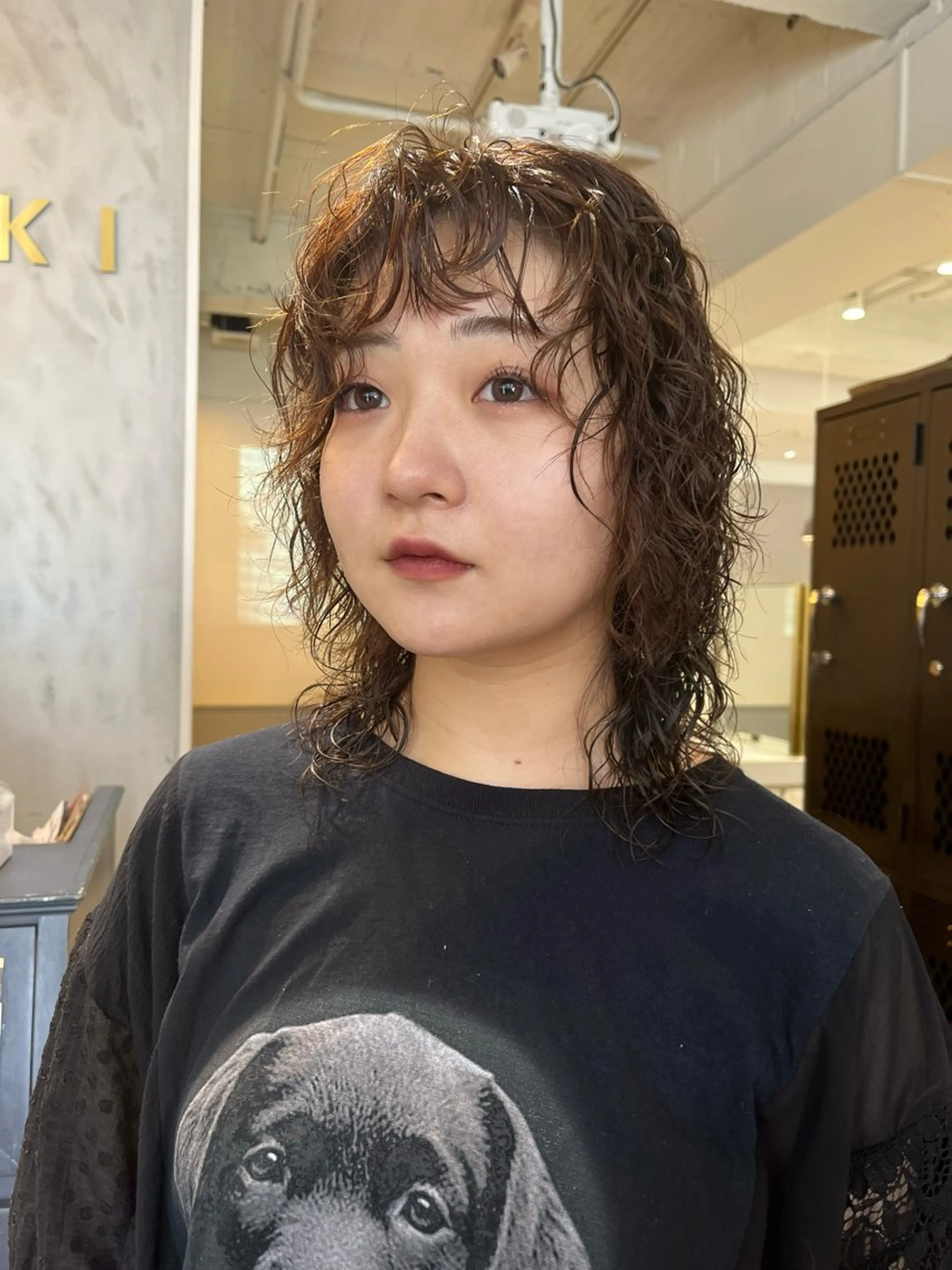 ミディアム パーマ パーマ SIKI yuuna レイヤーカット🪽のヘアスタイル