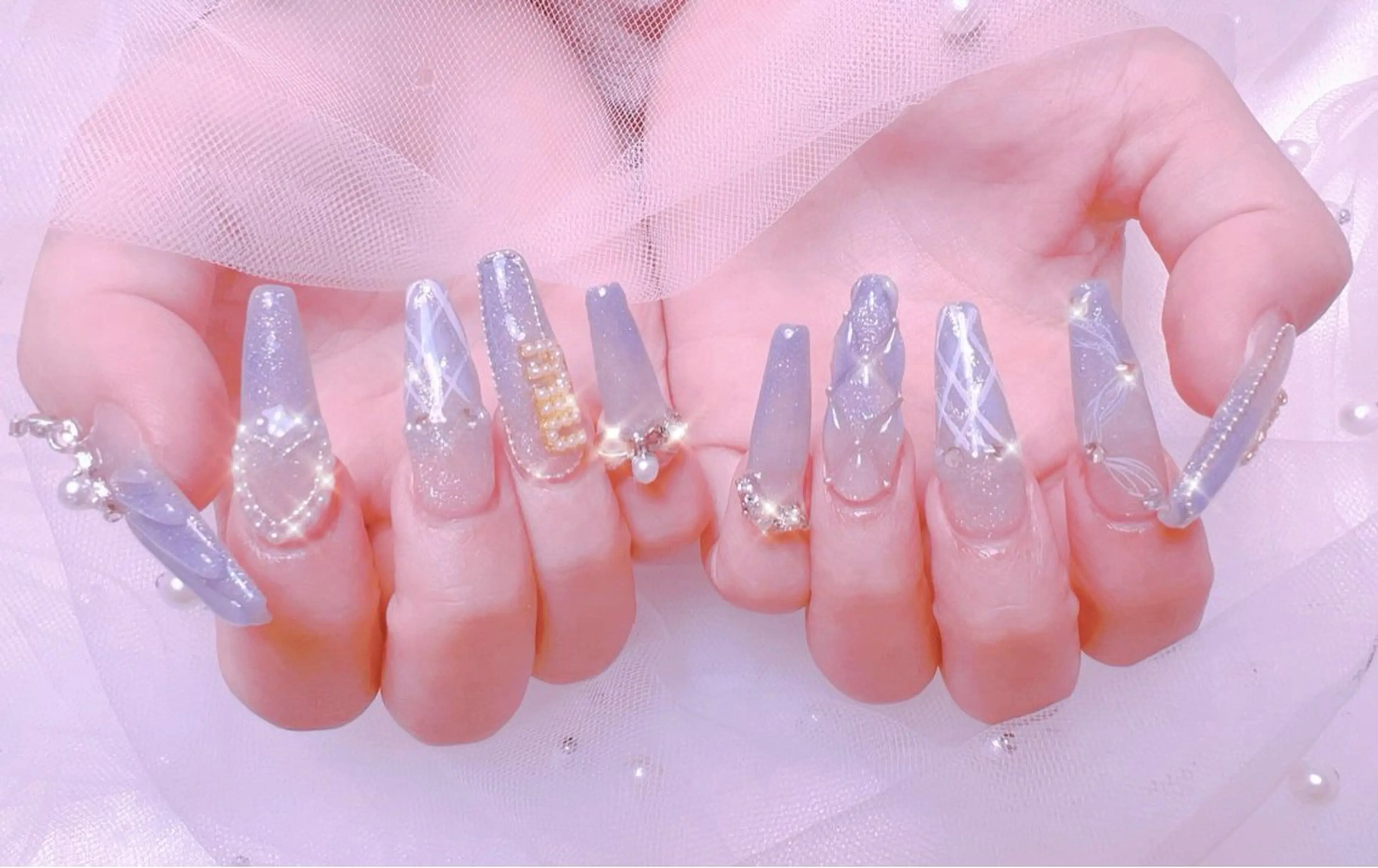 ハンドネイル ロータス ネイルサロンのネイルデザイン