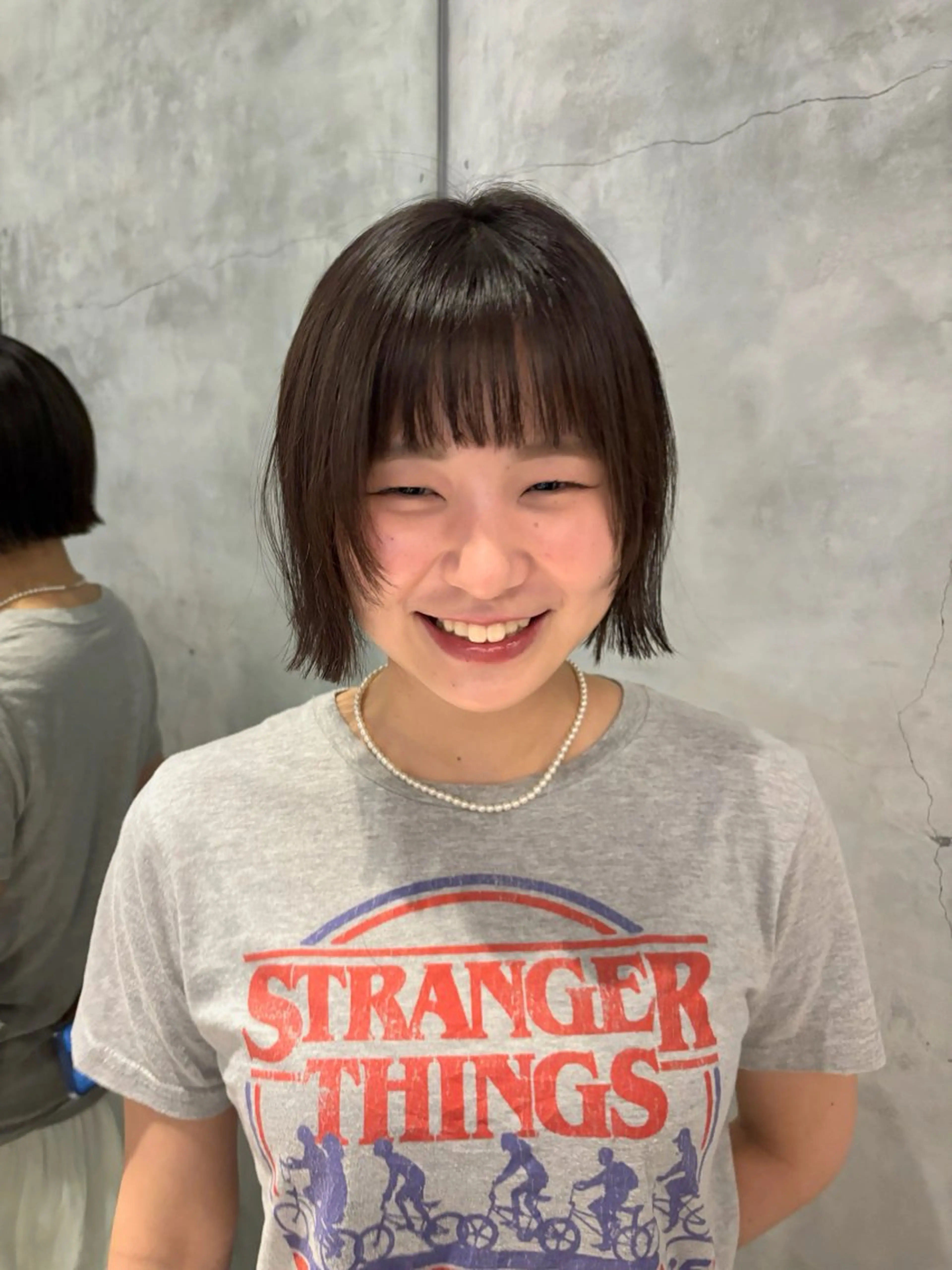 ショート カラー ボブ 顔まわりレイヤー レイヤーカット オン眉 カット ヘアカラー トリートメント ボブ/レイヤー/ダブ ルカラー/まいな🌸のヘアスタイル