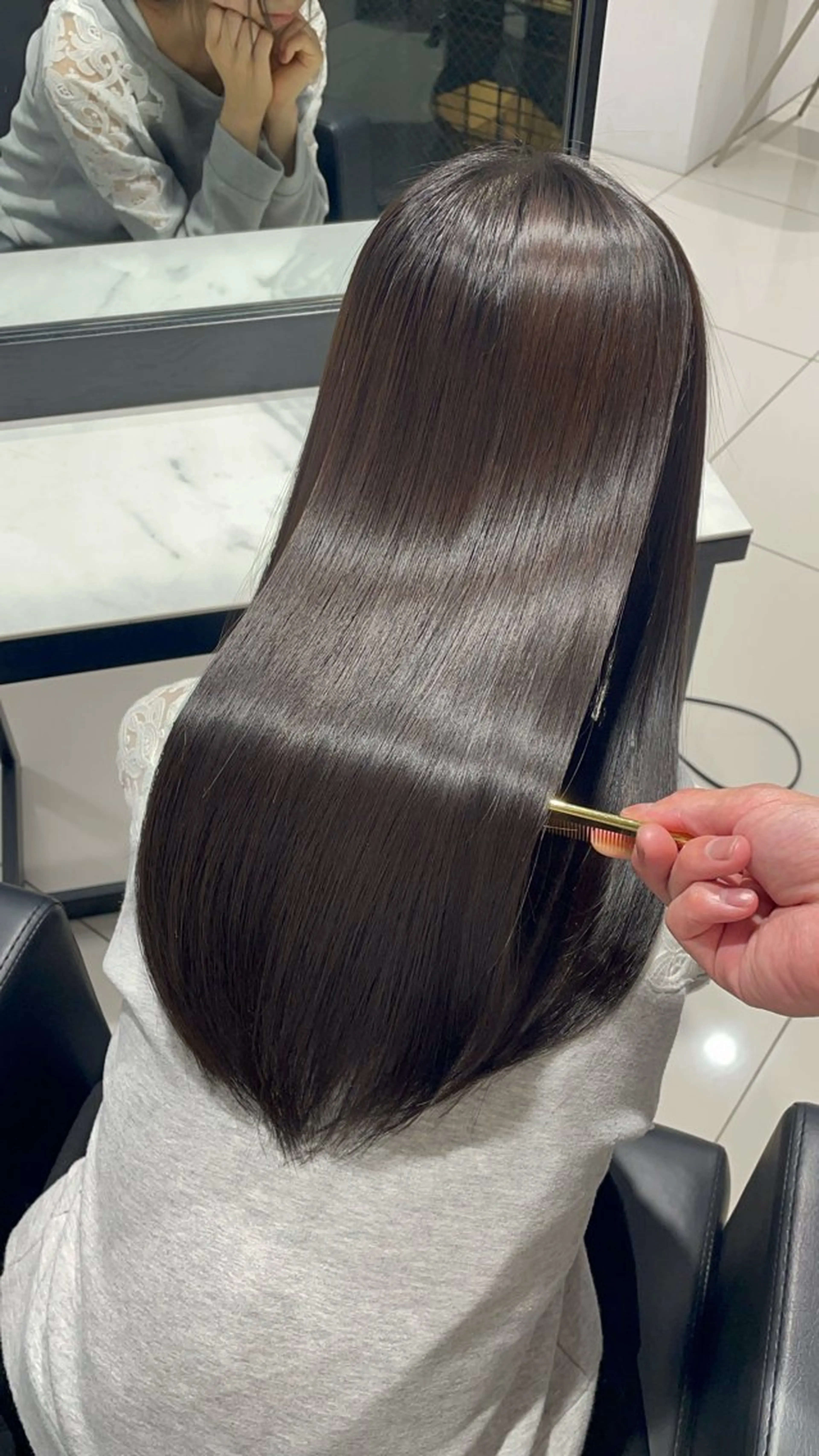 ロング カット 縮毛矯正 トリートメント ヘッドスパ ✨髪質改善✨美髪 矯正🫧小泉のヘアスタイル