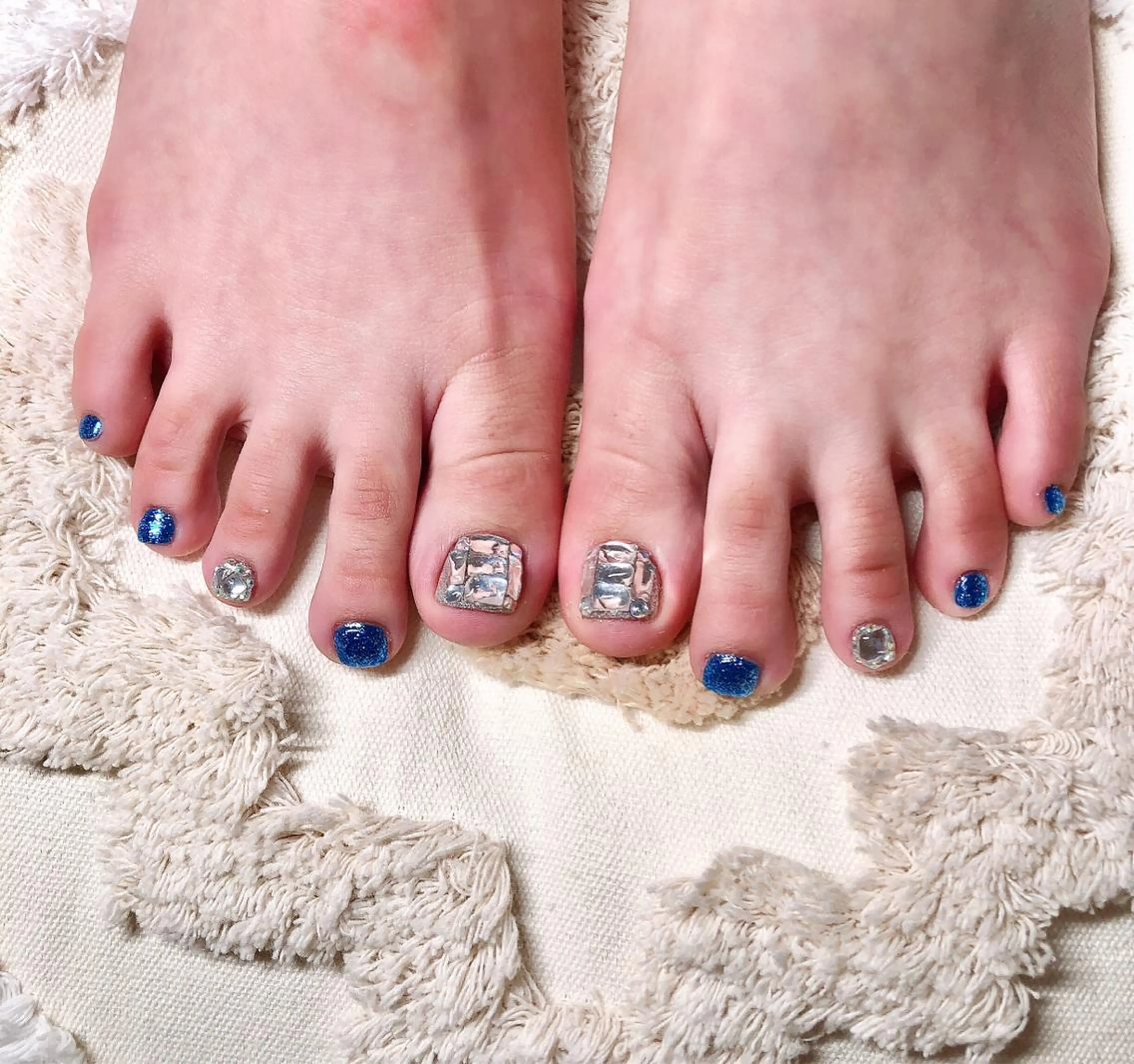 ネイル フットネイル 🍭Kiara Nail🍭のネイルデザイン