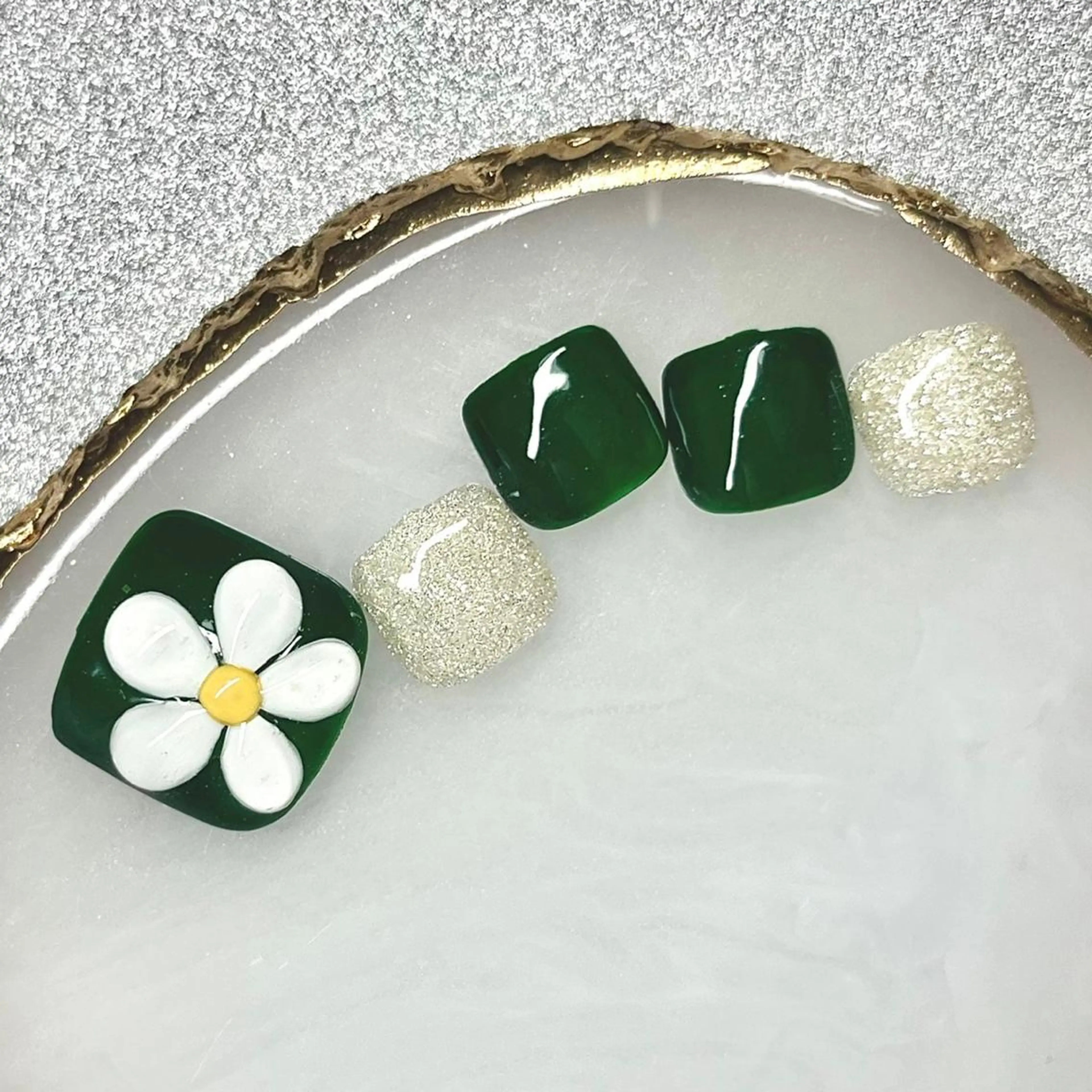 ネイル フットネイル Alohi nail salonのネイルデザイン