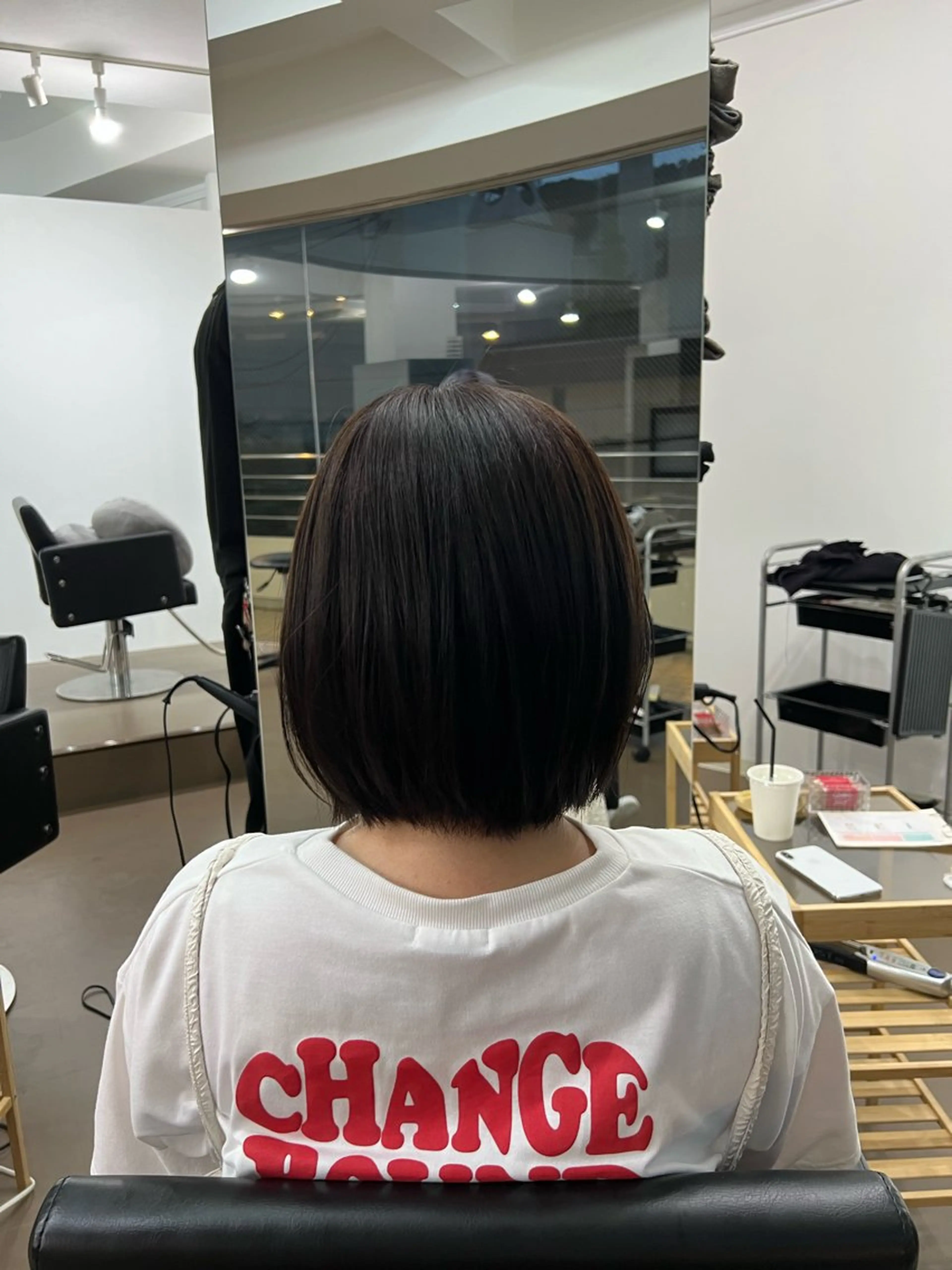 ショート カラー バレイヤージュ ブリーチ ケアブリーチ ダブルカラー ハイライトカラー 神戸ボブ✂️ ioe三宮/田 伸佳のヘアスタイル